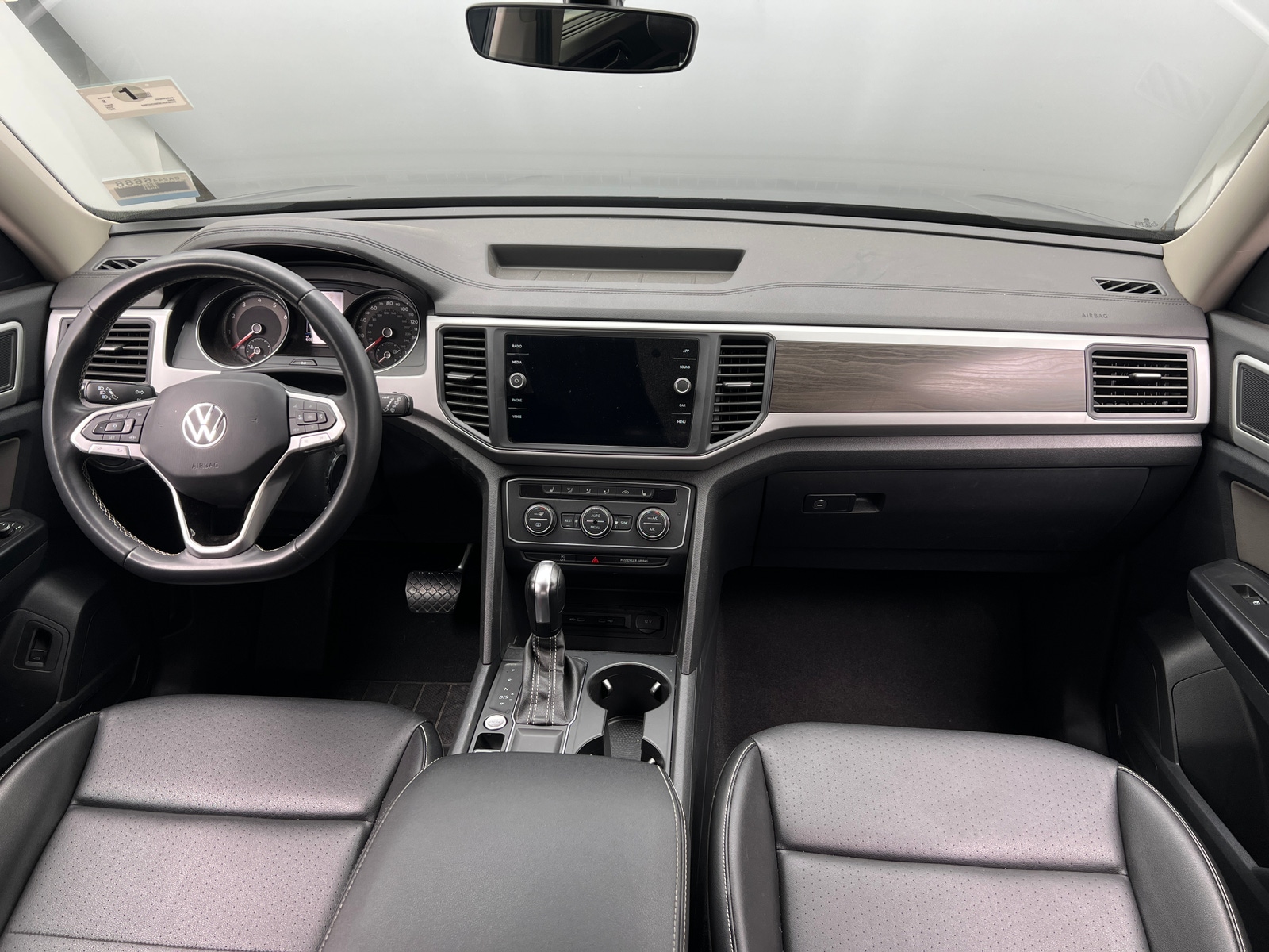 Thumbnail: 2021 Volkswagen Atlas - 2