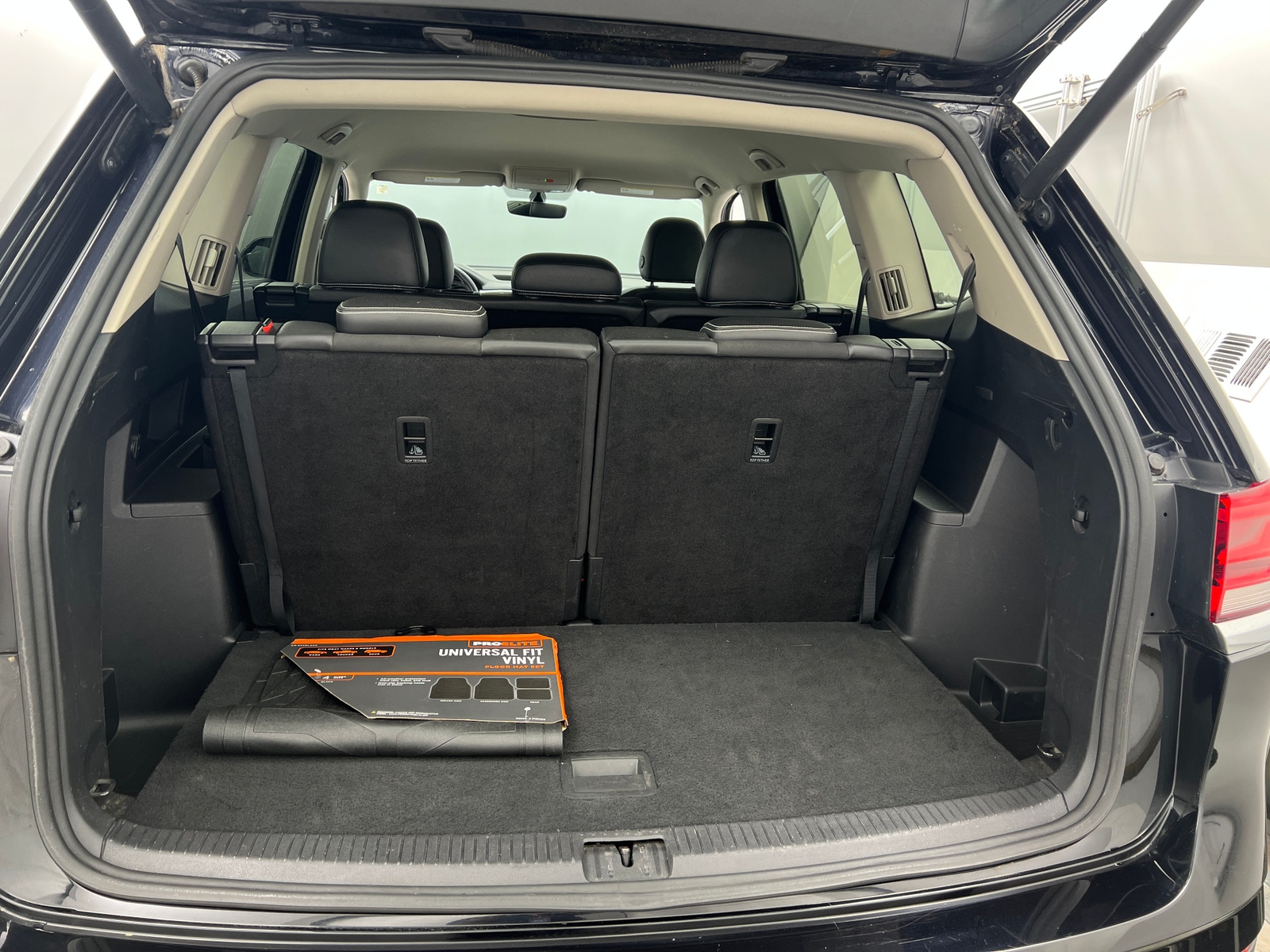 Thumbnail: 2021 Volkswagen Atlas - 6