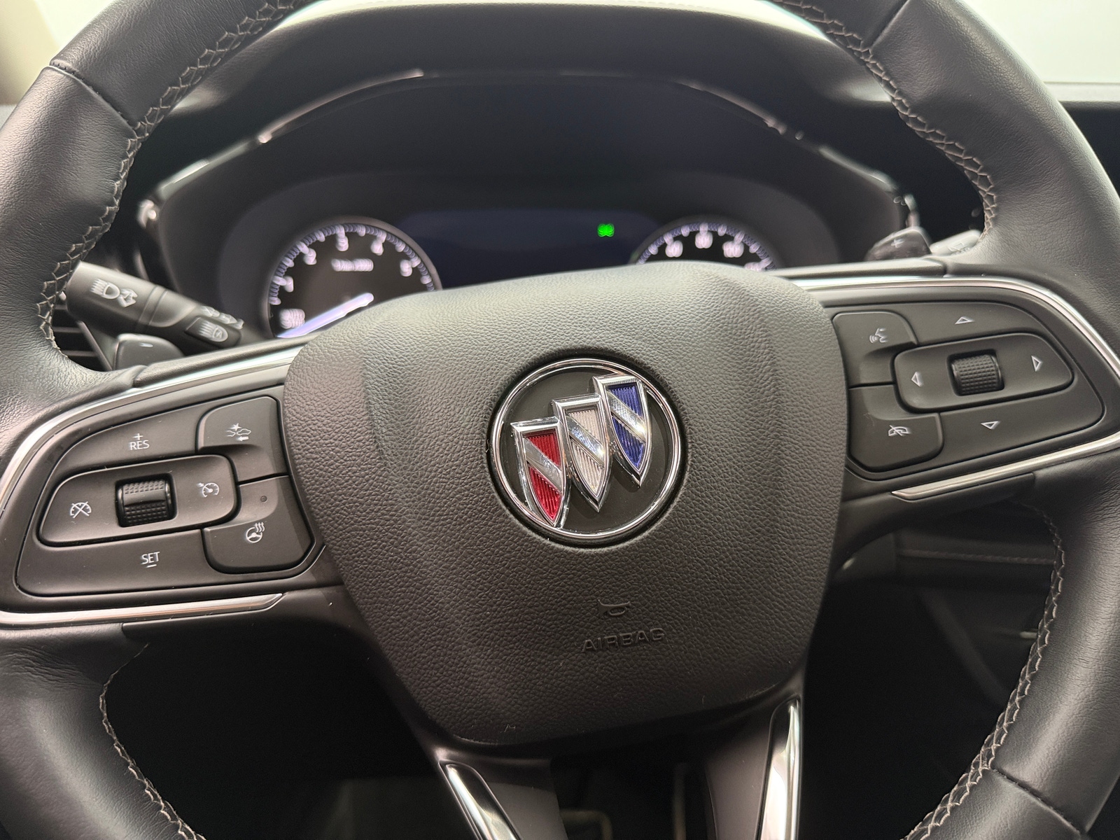 Thumbnail: 2022 Buick Envision - 4