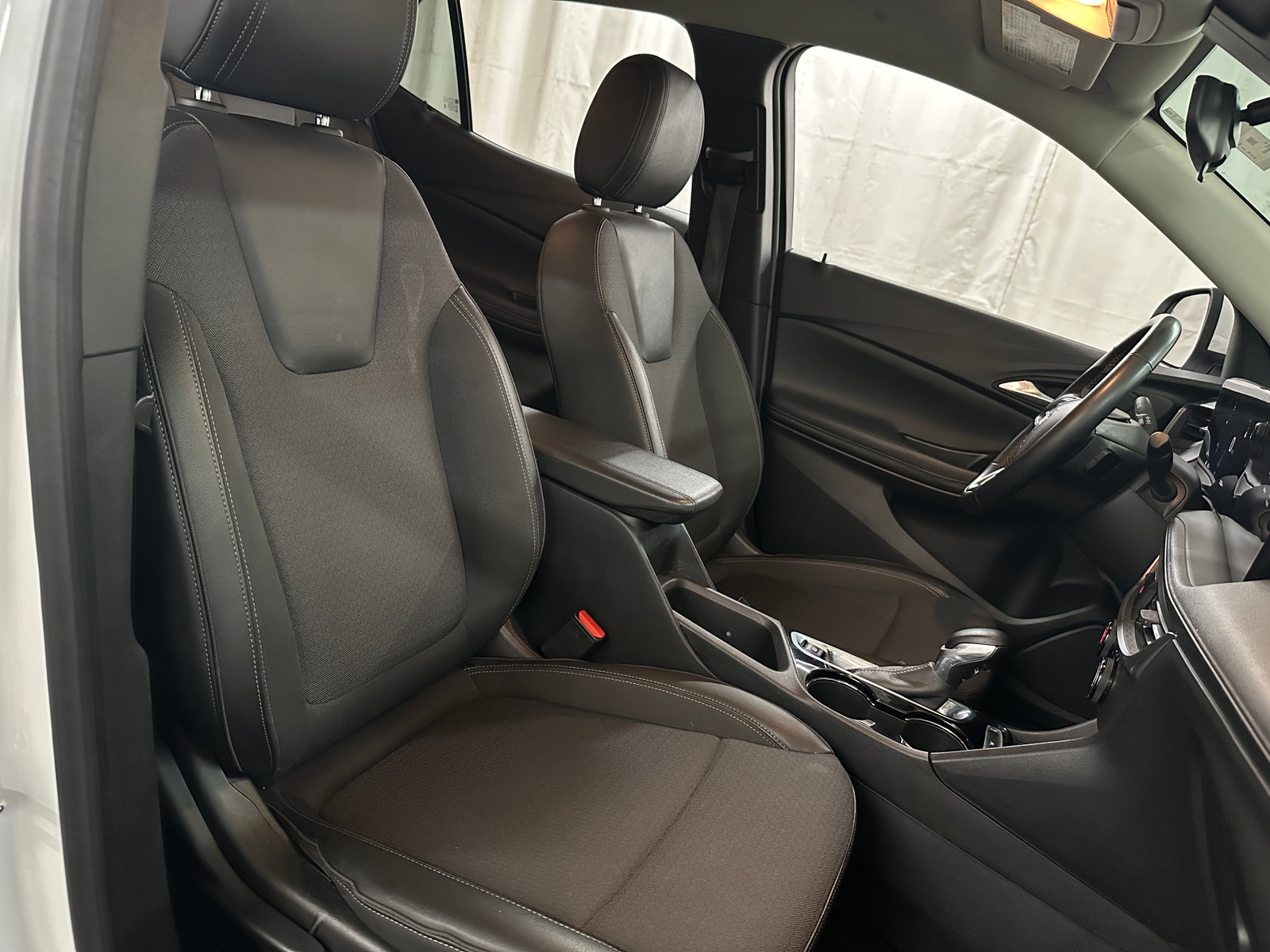 Thumbnail: 2024 Buick Encore GX - 2