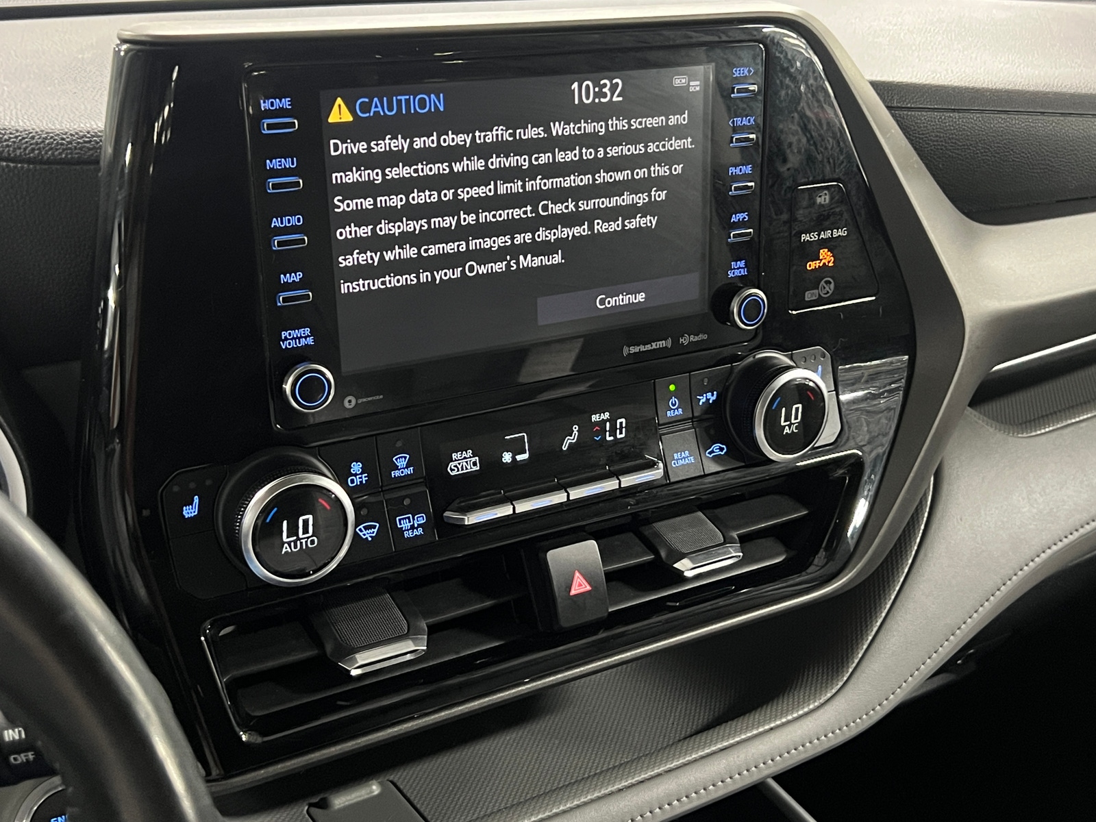 Thumbnail: 2020 Toyota Highlander - 3