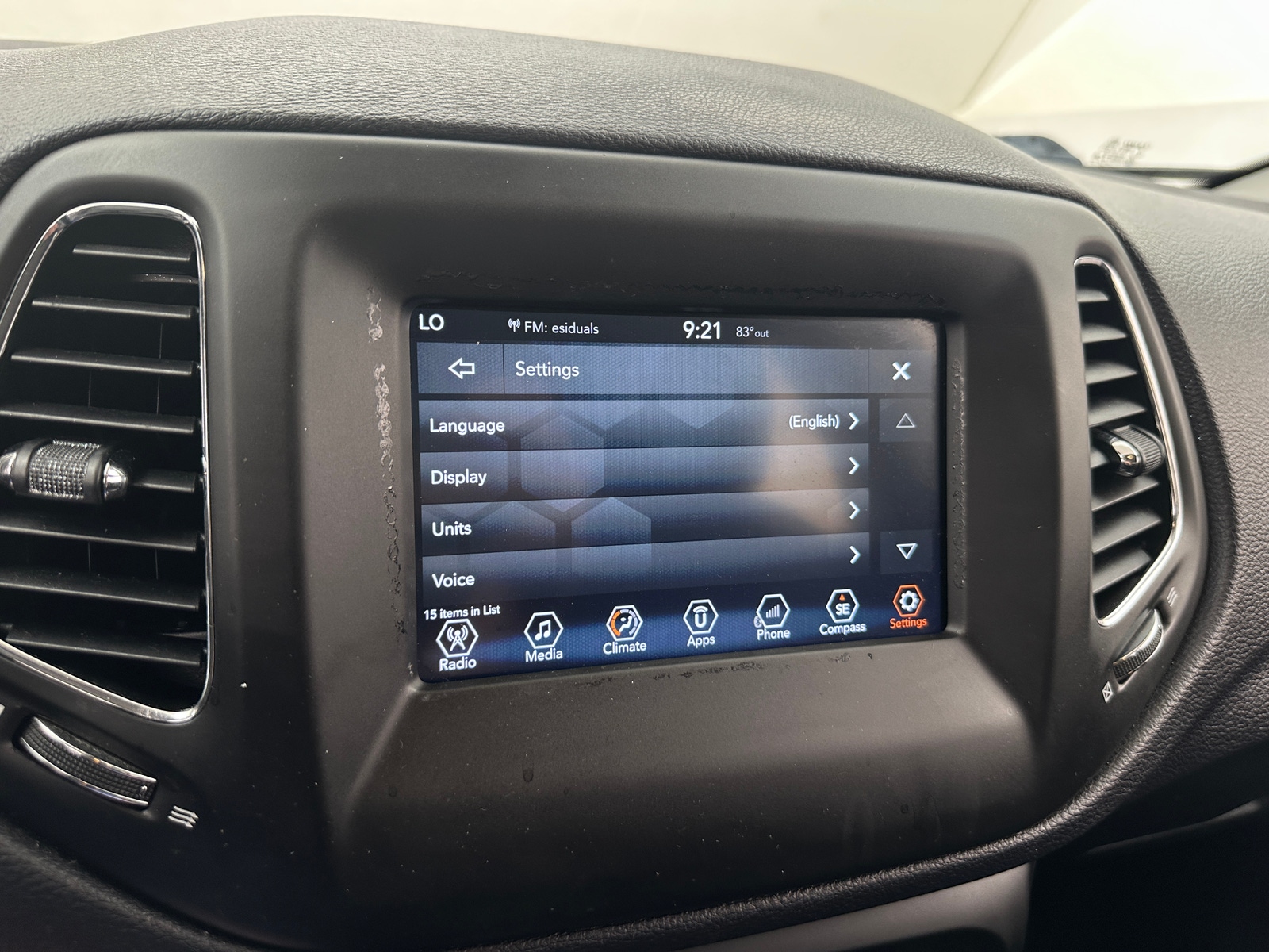 Thumbnail: 2017 Jeep Compass - 4