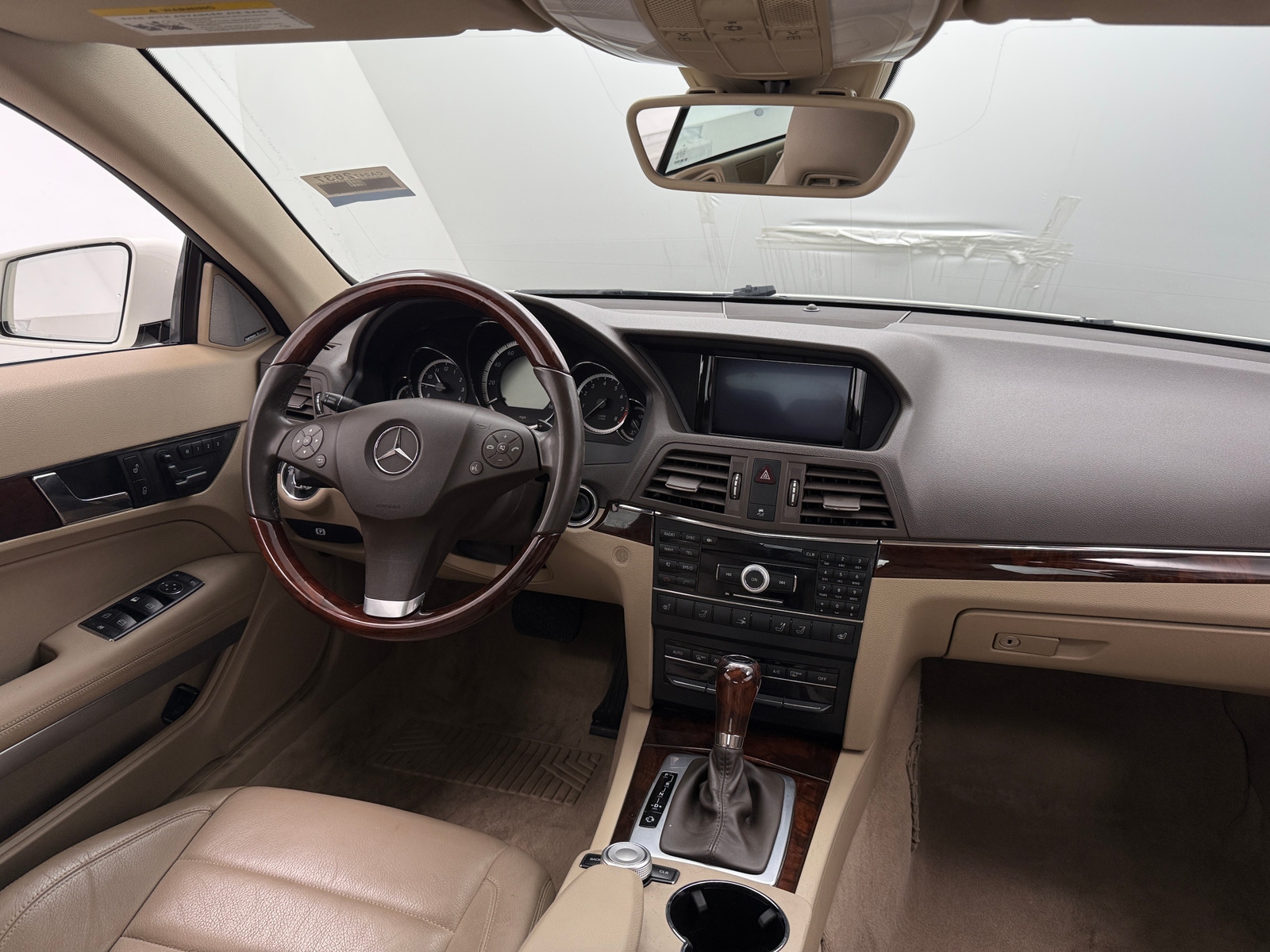 Thumbnail: 2011 Mercedes-Benz E-Class - 2
