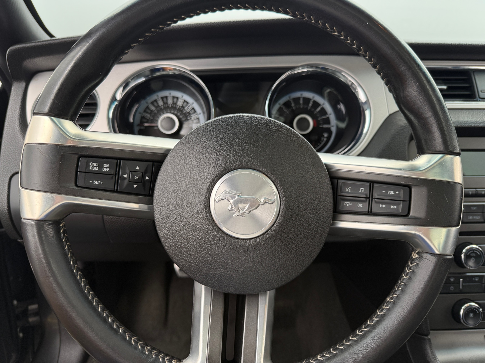 Thumbnail: 2013 Ford Mustang - 4