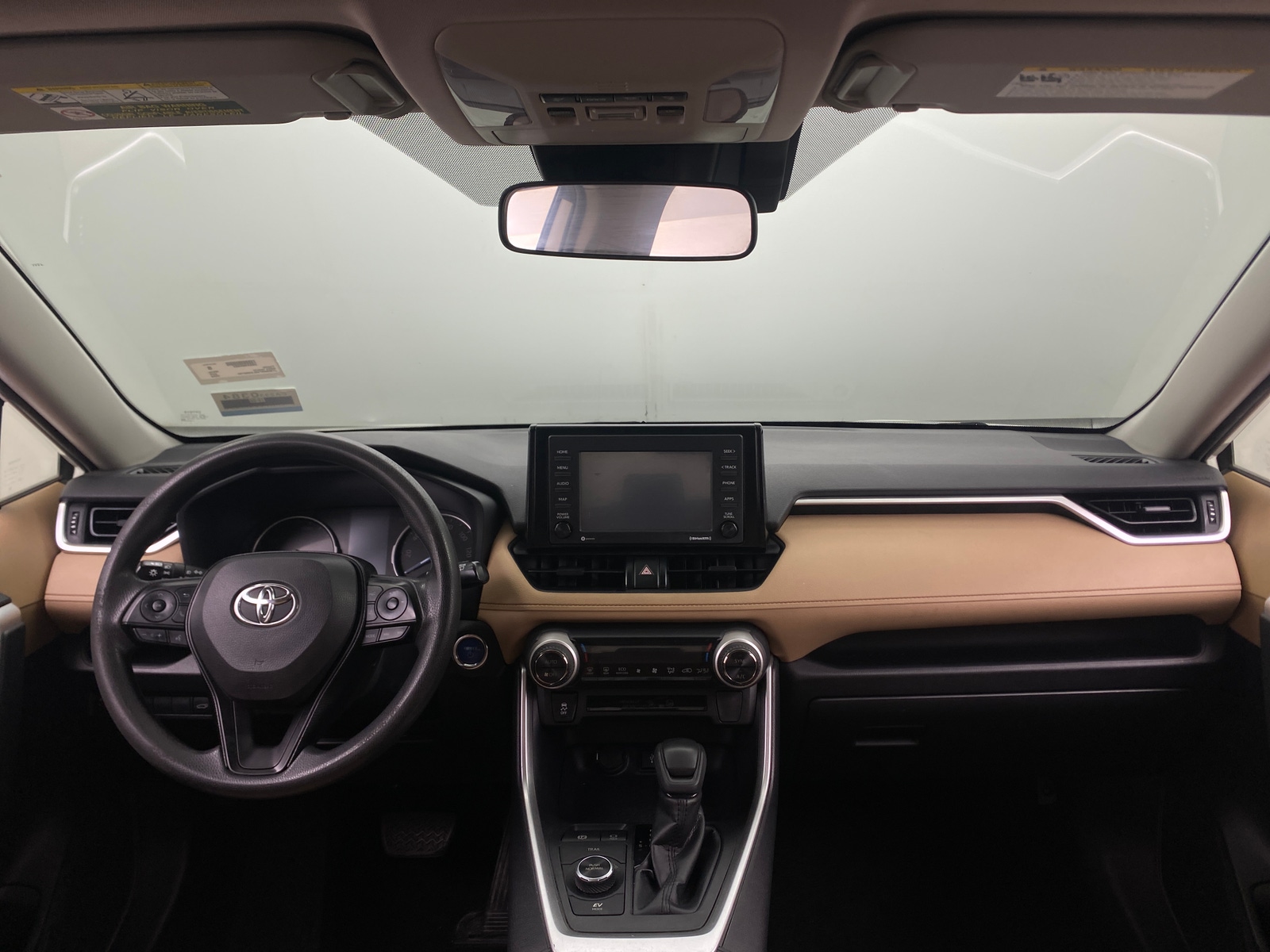 Thumbnail: 2020 Toyota RAV4 - 3