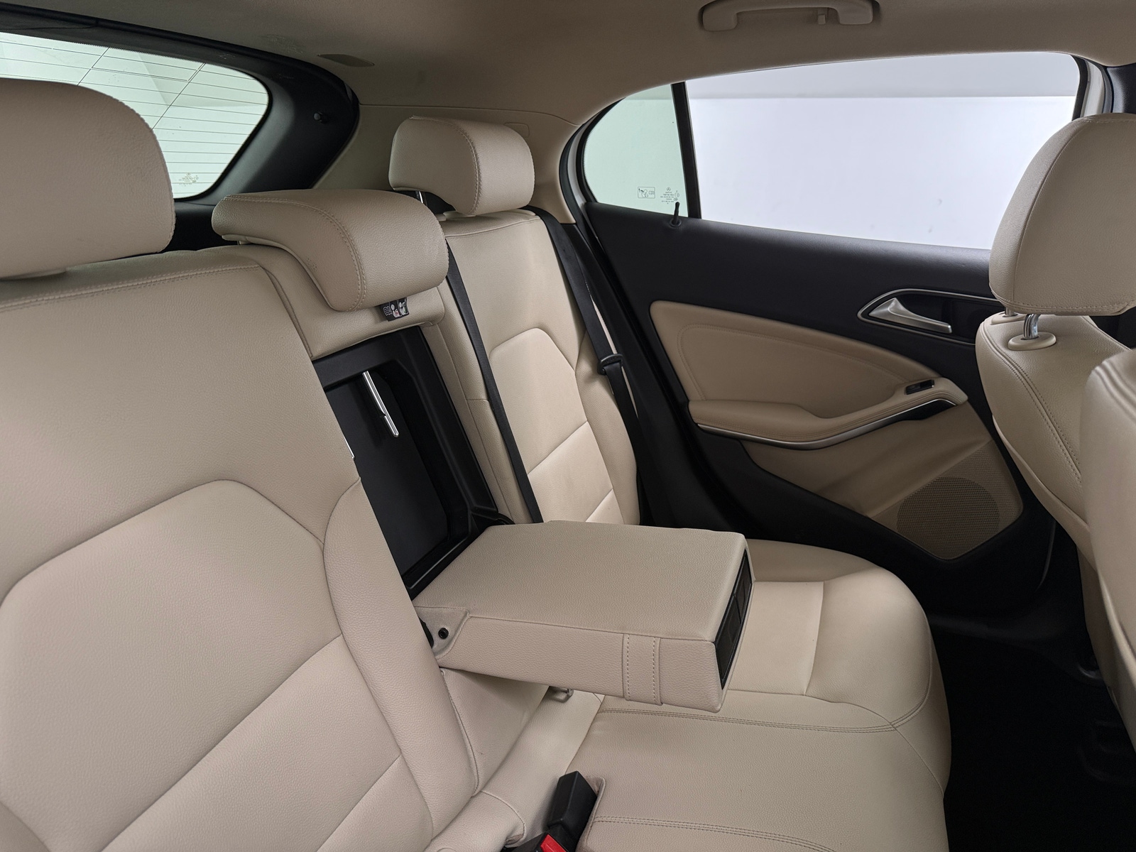 Thumbnail: 2019 Mercedes-Benz GLA - 5