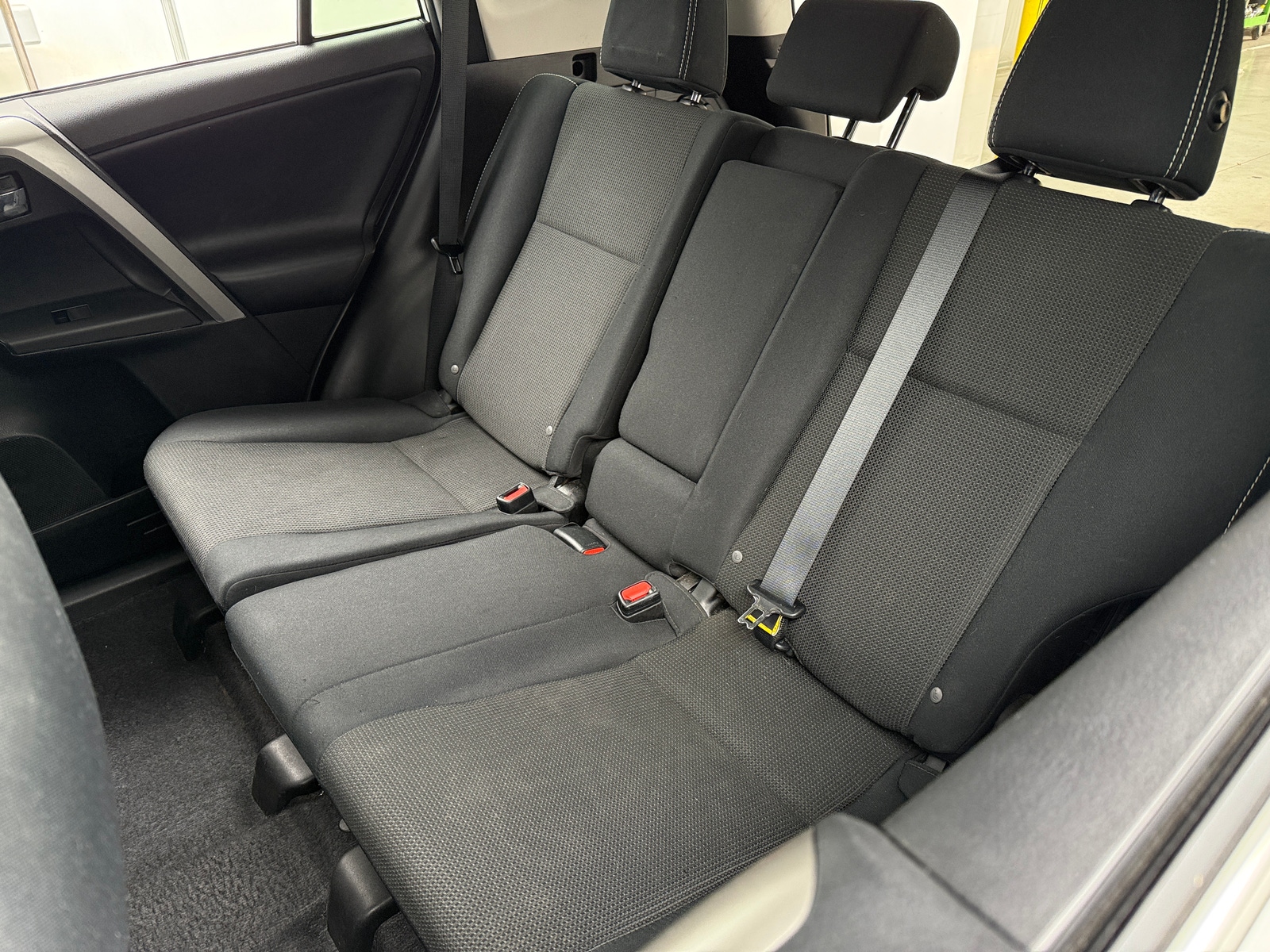 Thumbnail: 2016 Toyota RAV4 - 6