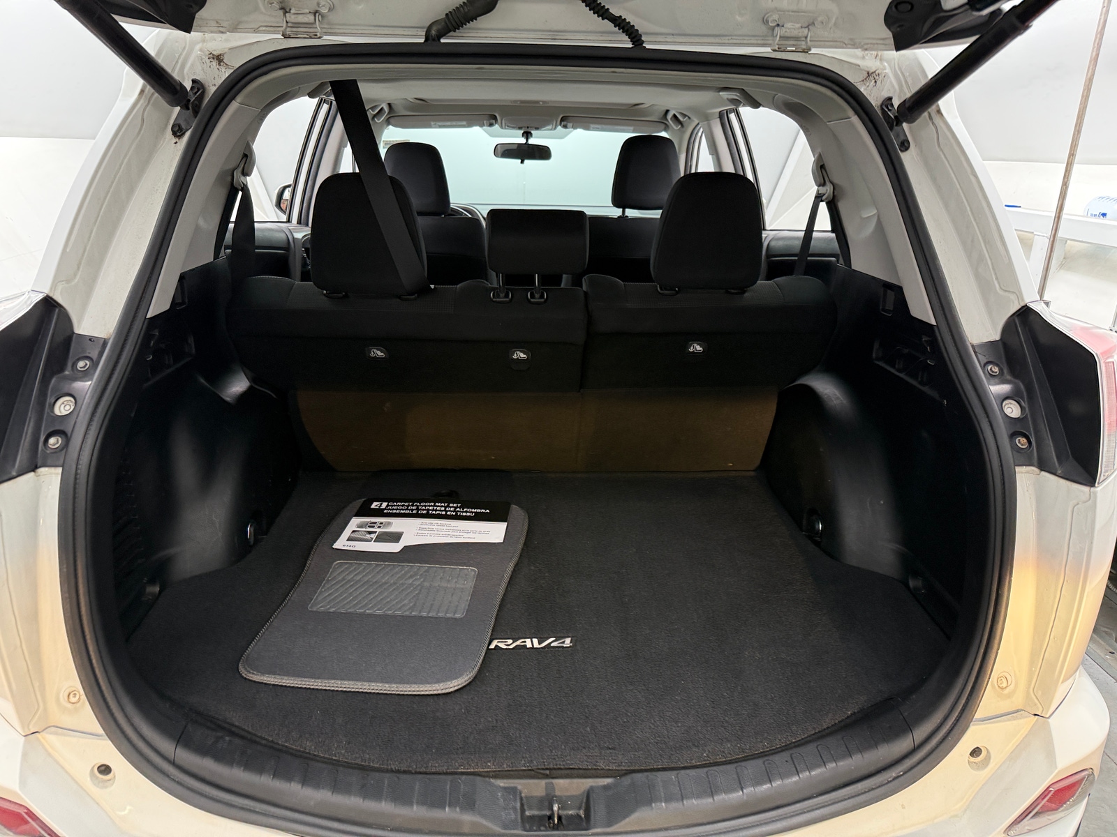 Thumbnail: 2016 Toyota RAV4 - 7