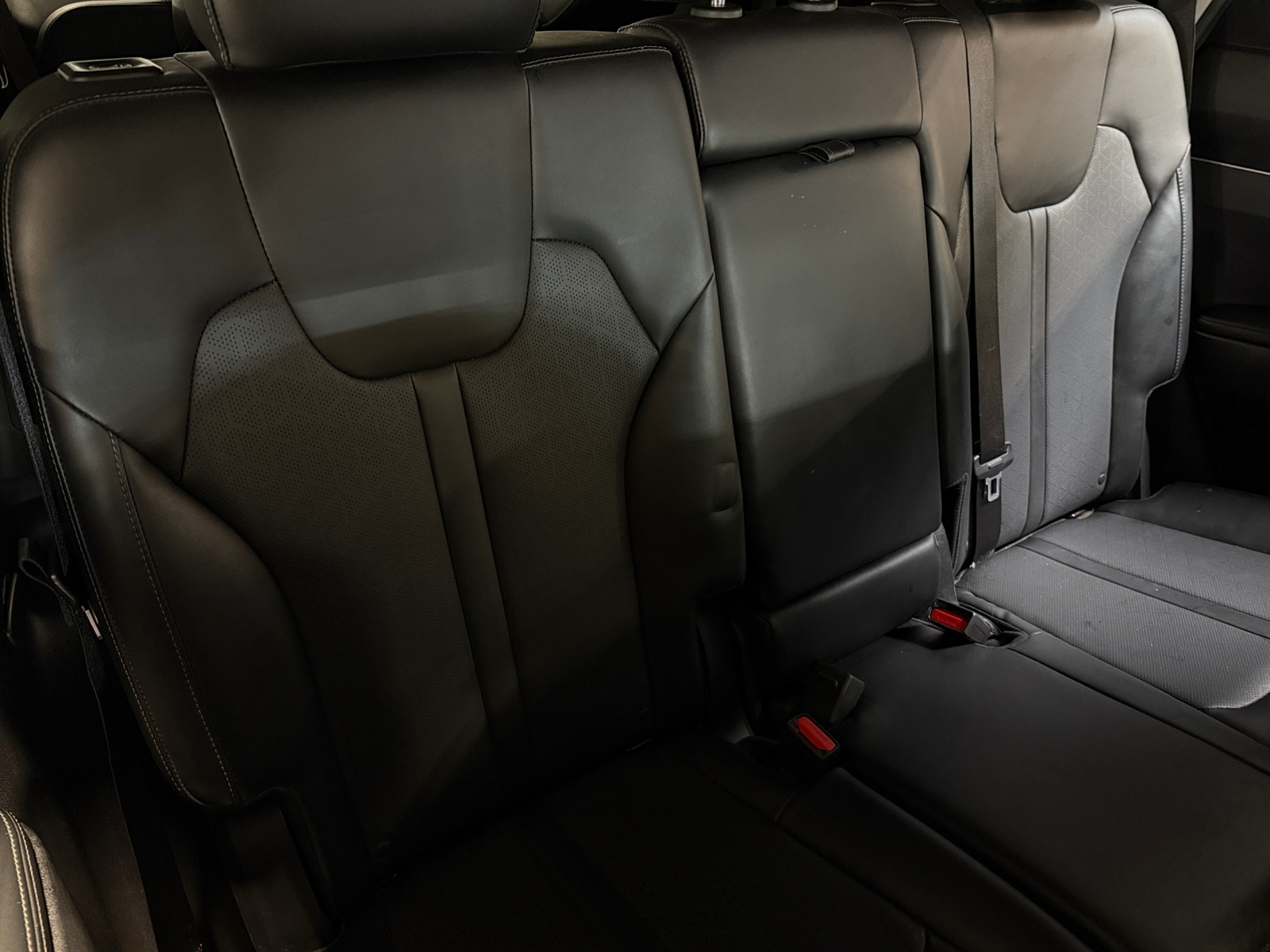 Thumbnail: 2021 Kia Sorento - 5