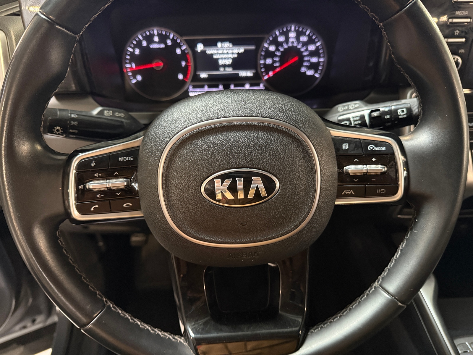 Thumbnail: 2021 Kia Sorento - 4