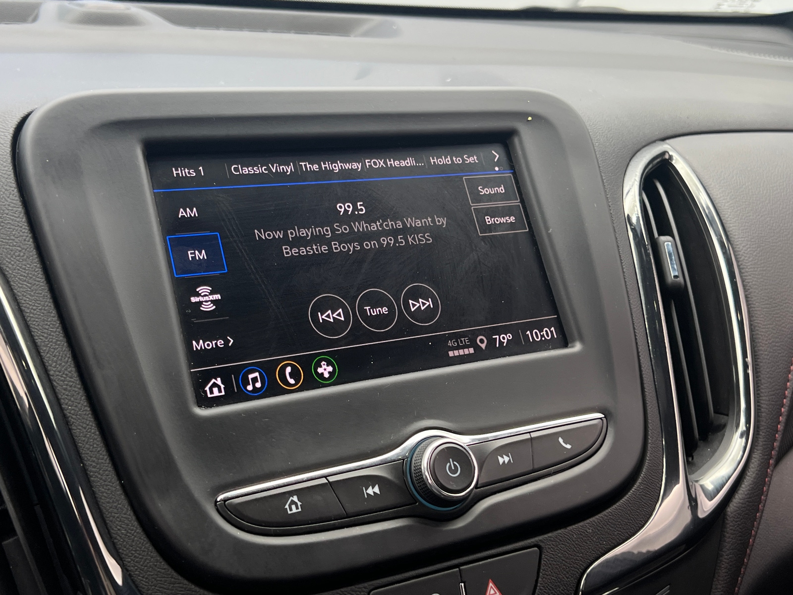 Thumbnail: 2024 Chevrolet Equinox - 4