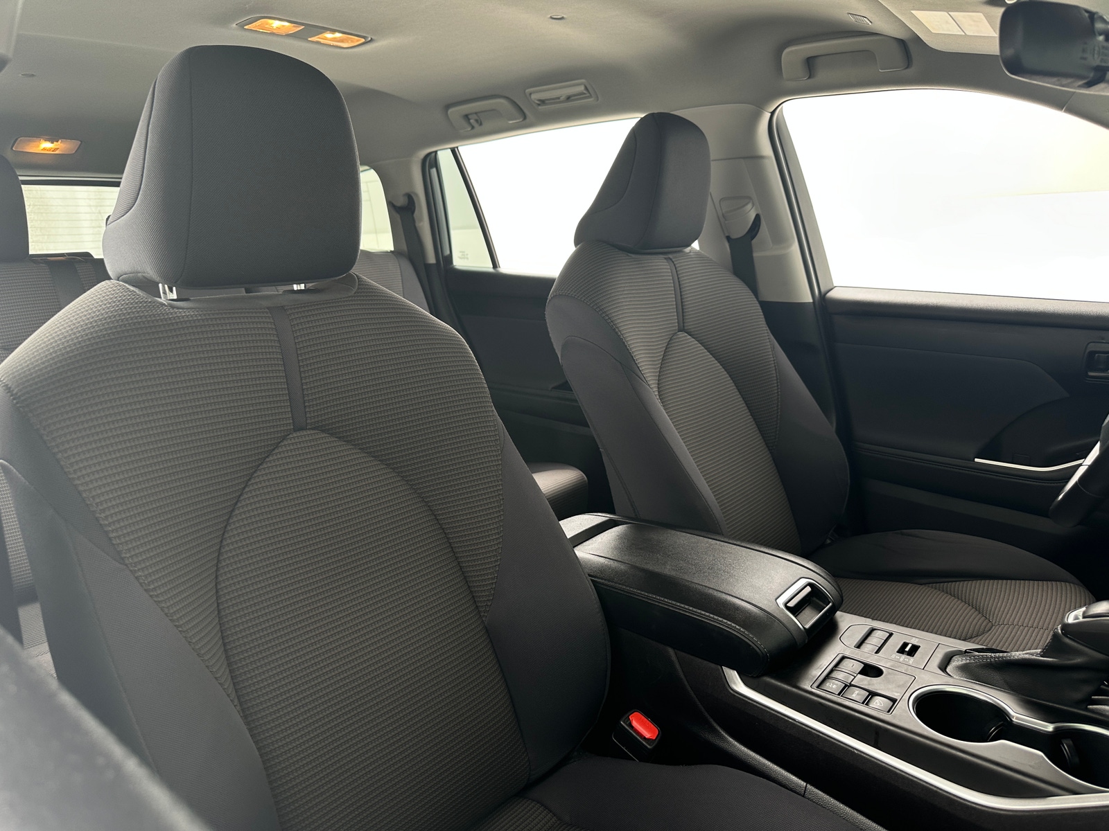 Thumbnail: 2023 Toyota Highlander - 2