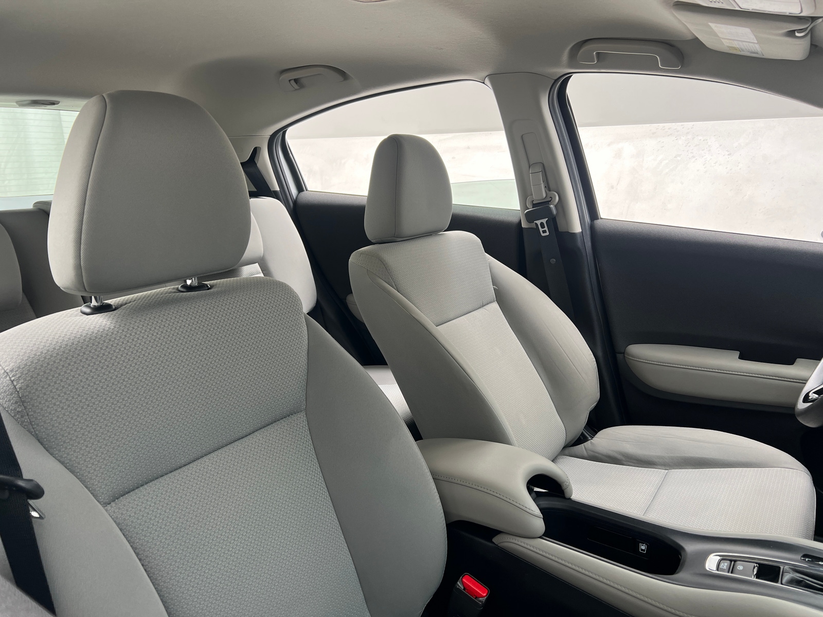 Thumbnail: 2020 Honda HR-V - 2