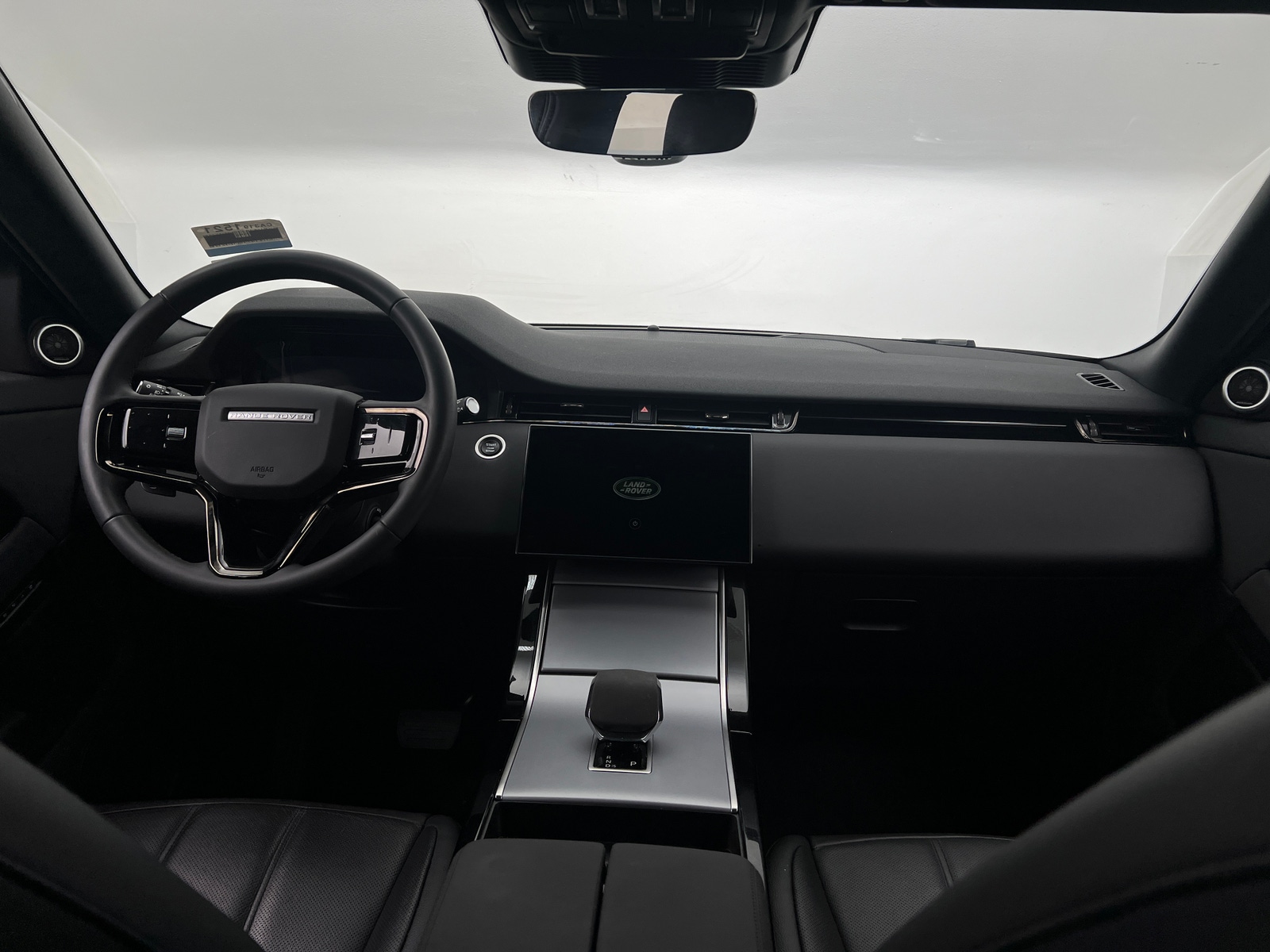 Thumbnail: 2024 Land Rover Range Rover Evoque - 2