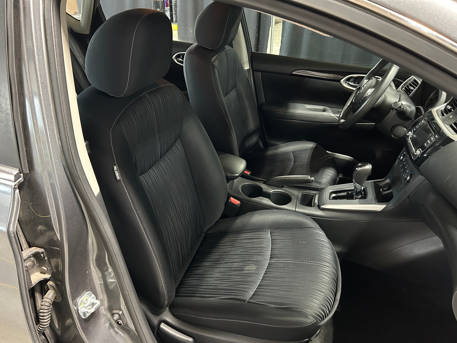 Thumbnail: 2017 Nissan Sentra - 2