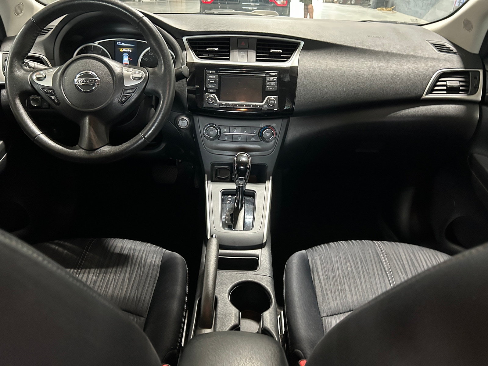 Thumbnail: 2017 Nissan Sentra - 3