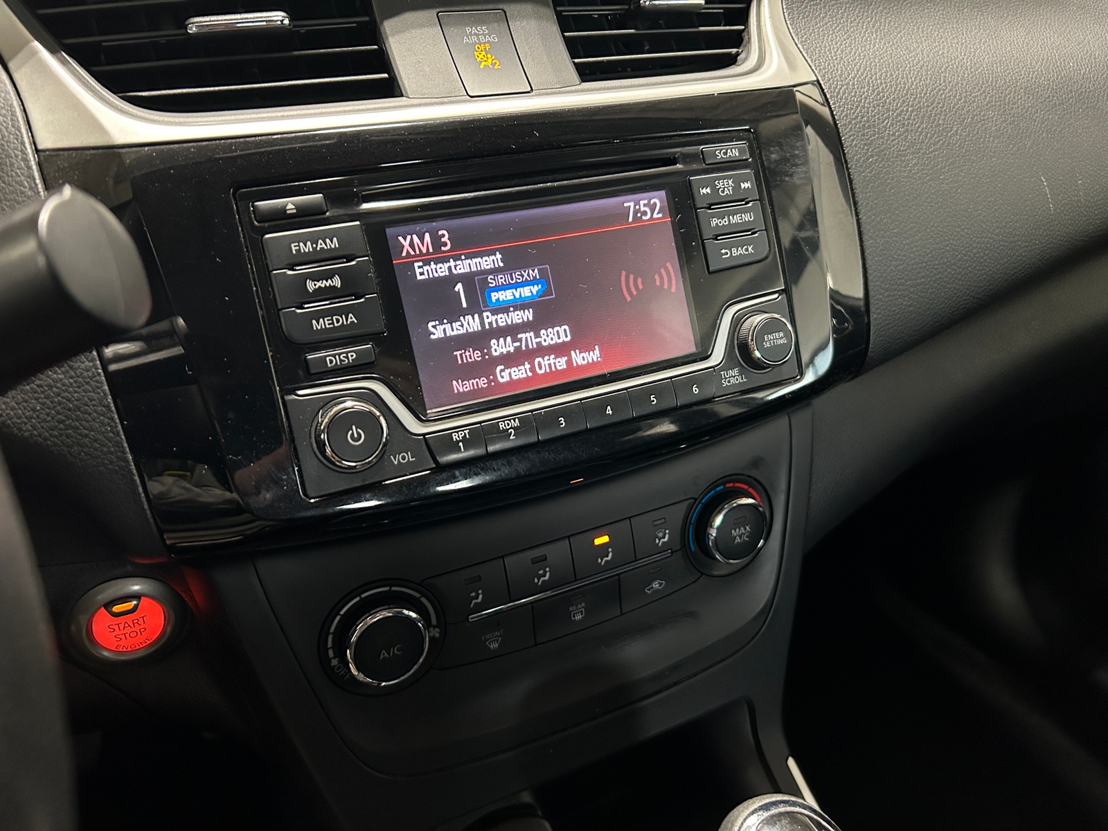 Thumbnail: 2017 Nissan Sentra - 4