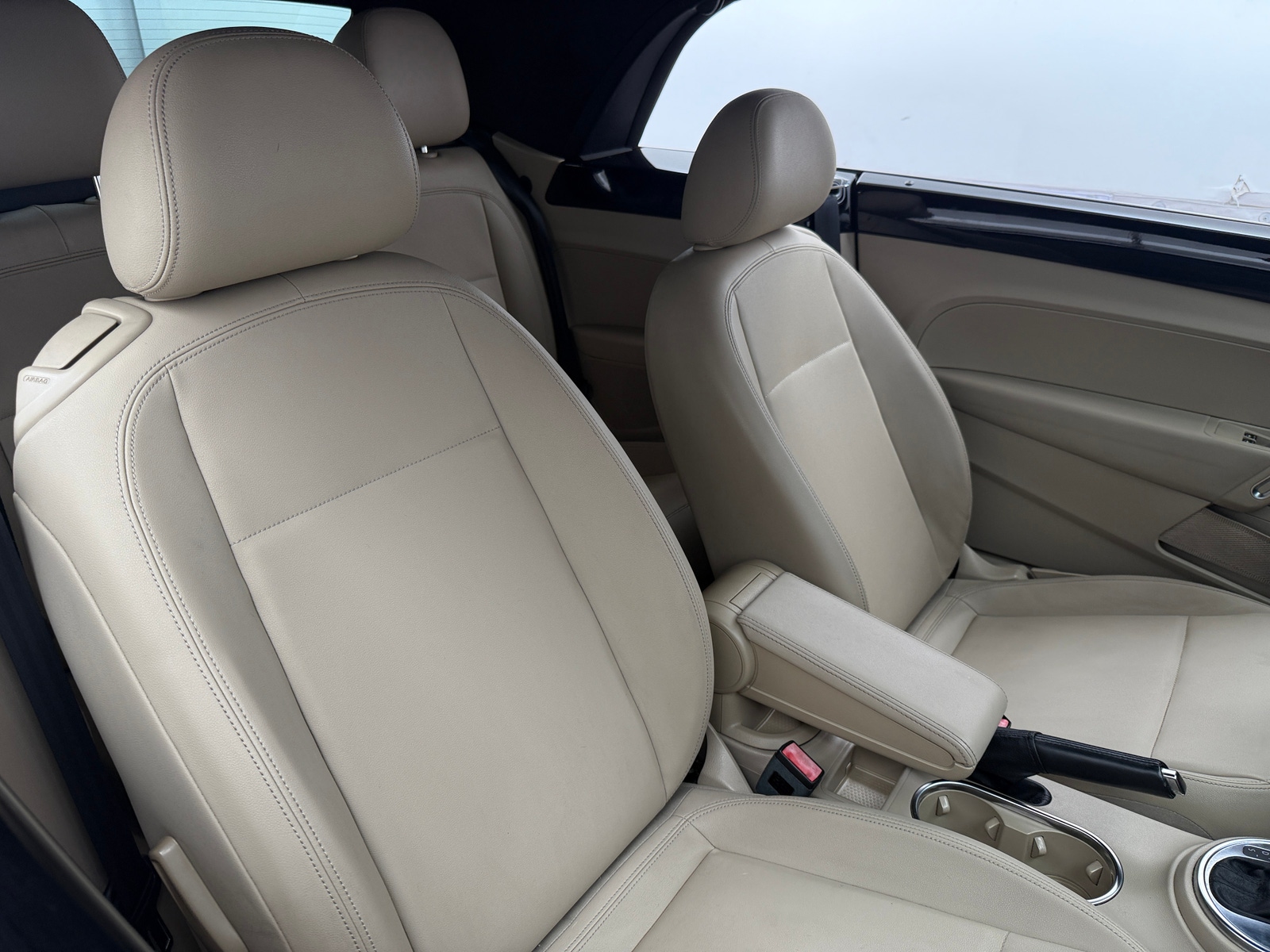 Thumbnail: 2013 Volkswagen Beetle - 2