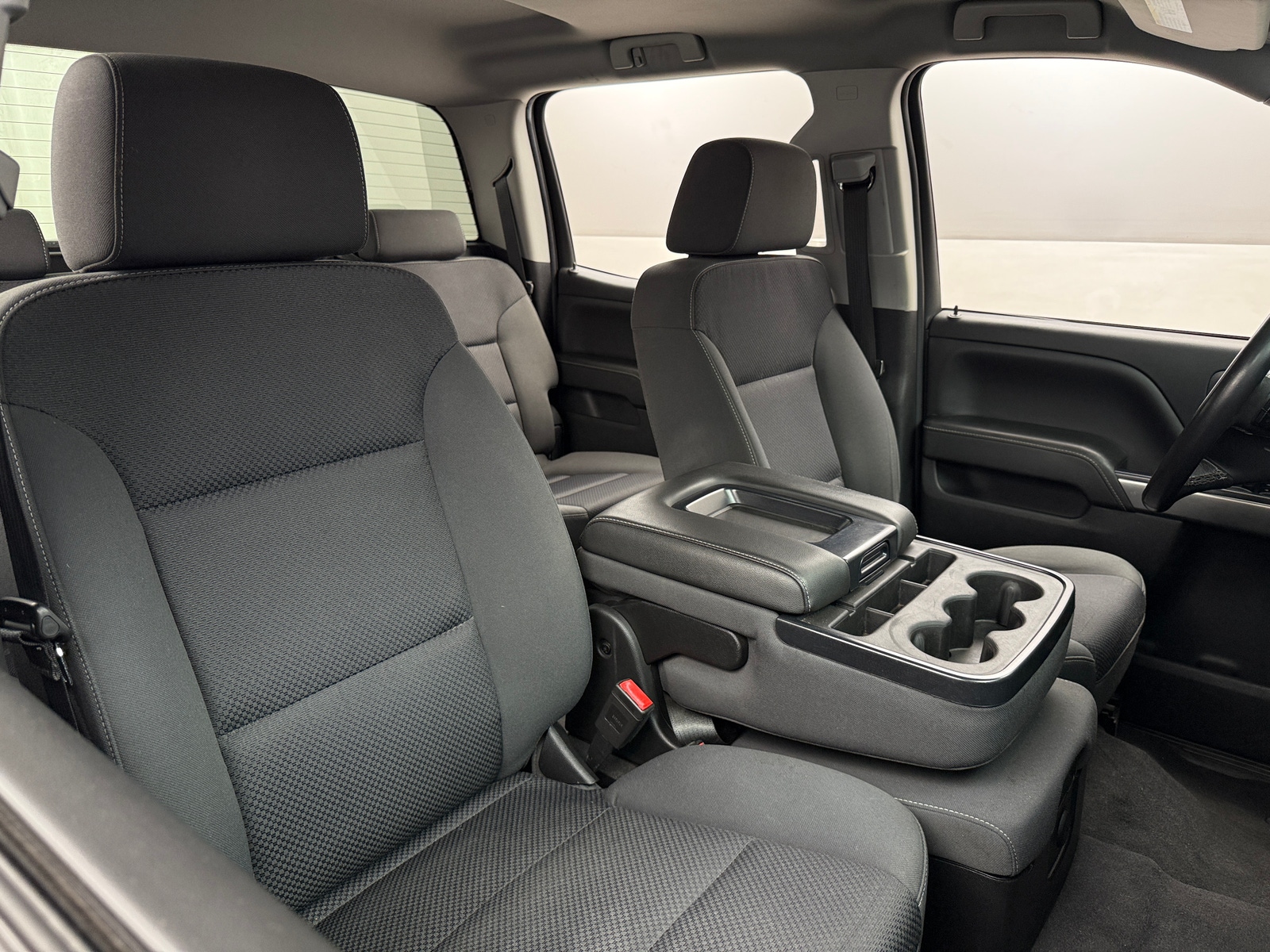 Thumbnail: 2018 Chevrolet Silverado 1500 - 2