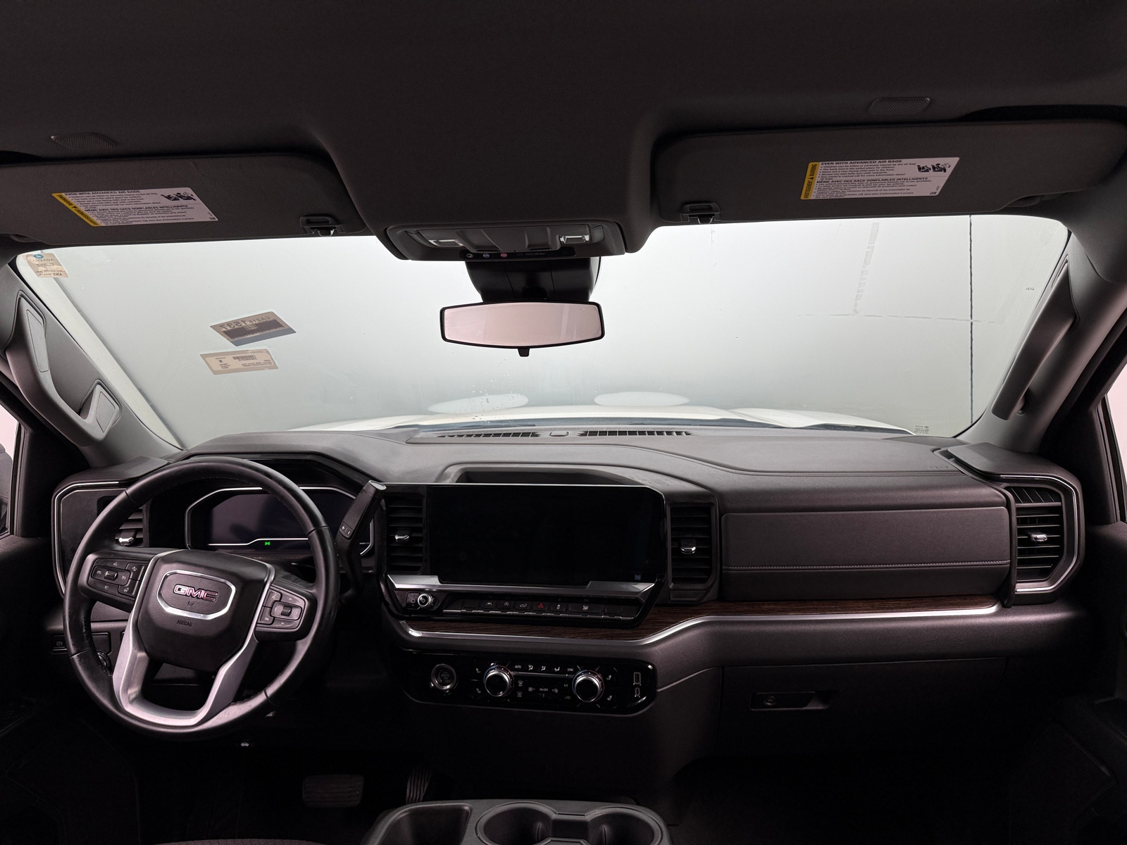 Thumbnail: 2024 GMC Sierra 1500 - 3