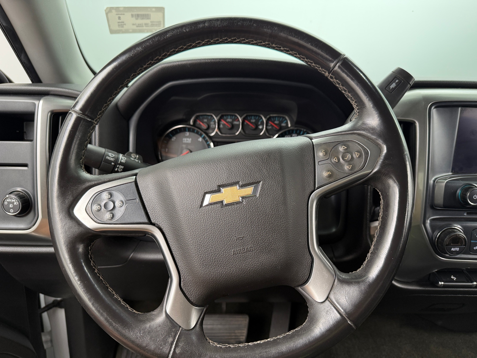 Thumbnail: 2017 Chevrolet Silverado 1500 - 5