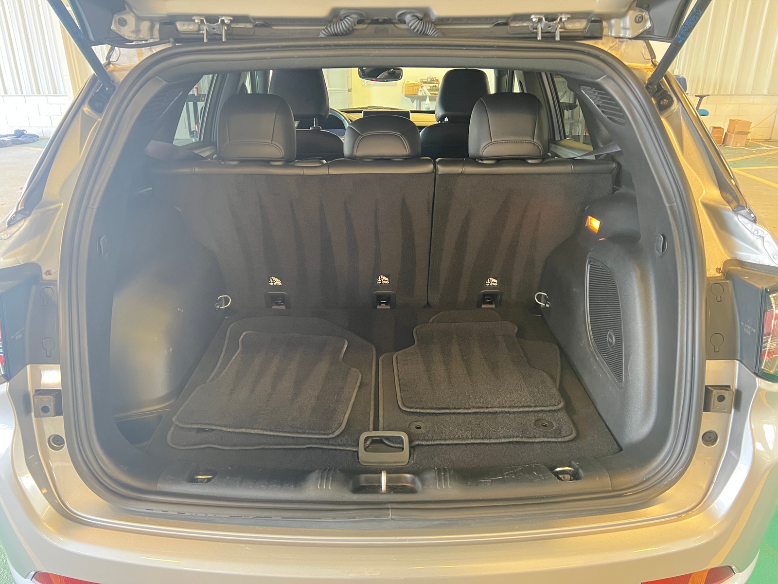 Thumbnail: 2022 Jeep Compass - 6