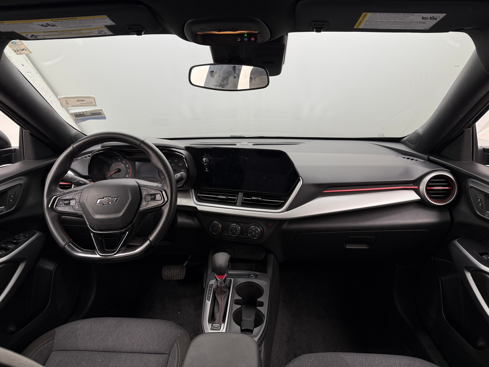 Thumbnail: 2024 Chevrolet Trax - 3