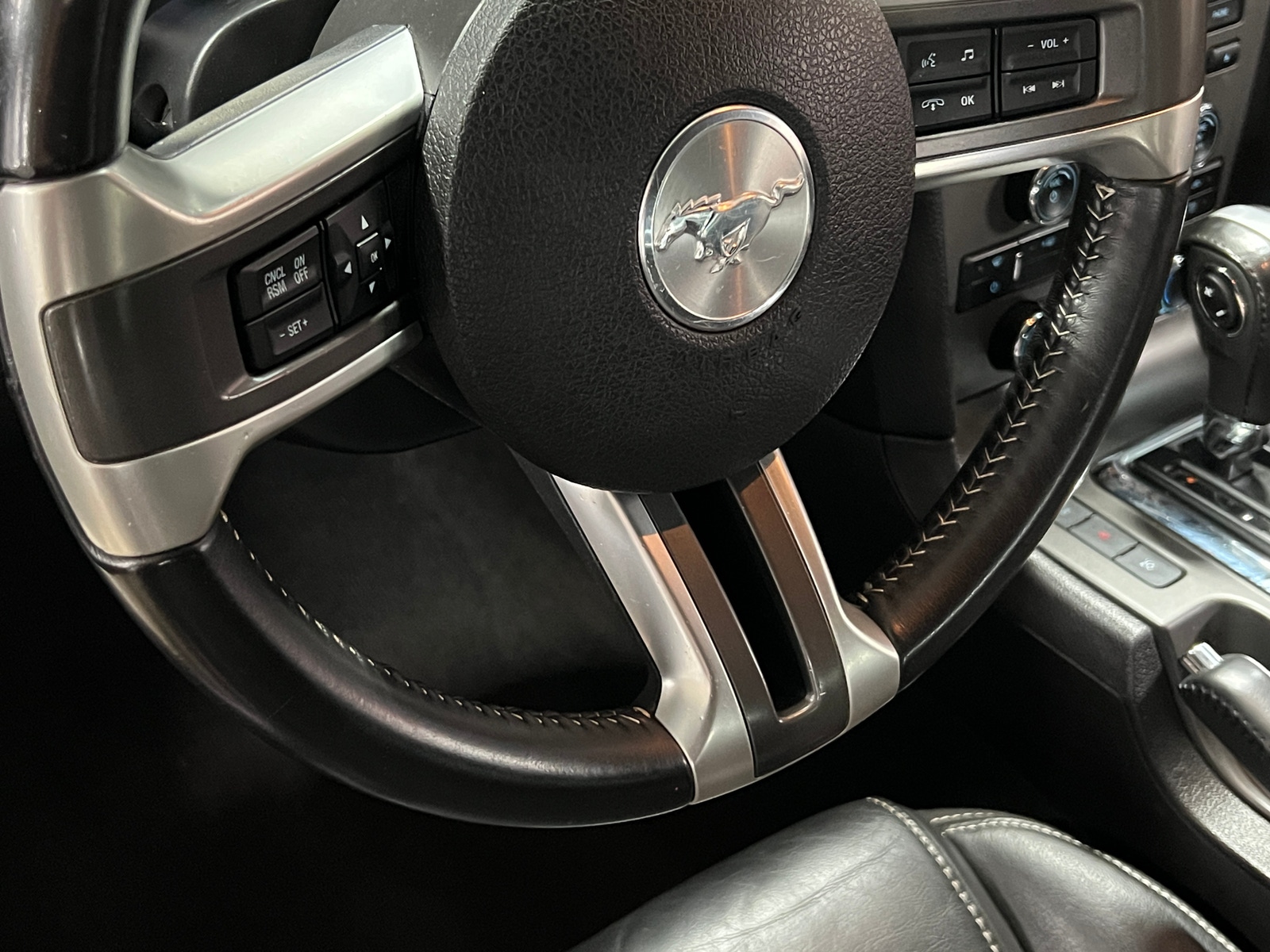 Thumbnail: 2013 Ford Mustang - 4