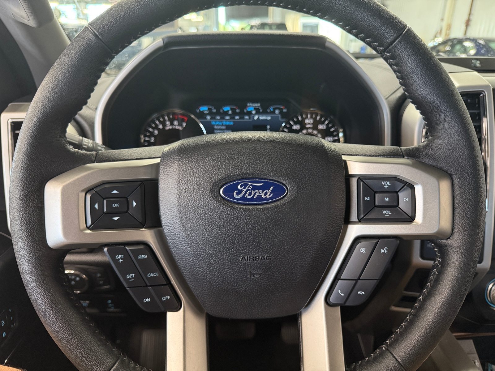 Thumbnail: 2020 Ford Econoline - 4