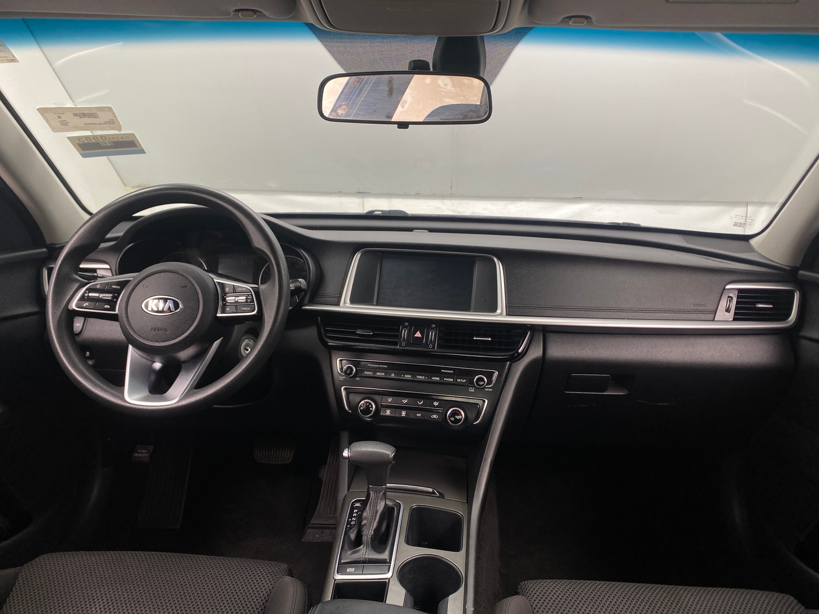 Thumbnail: 2020 Kia Optima - 3