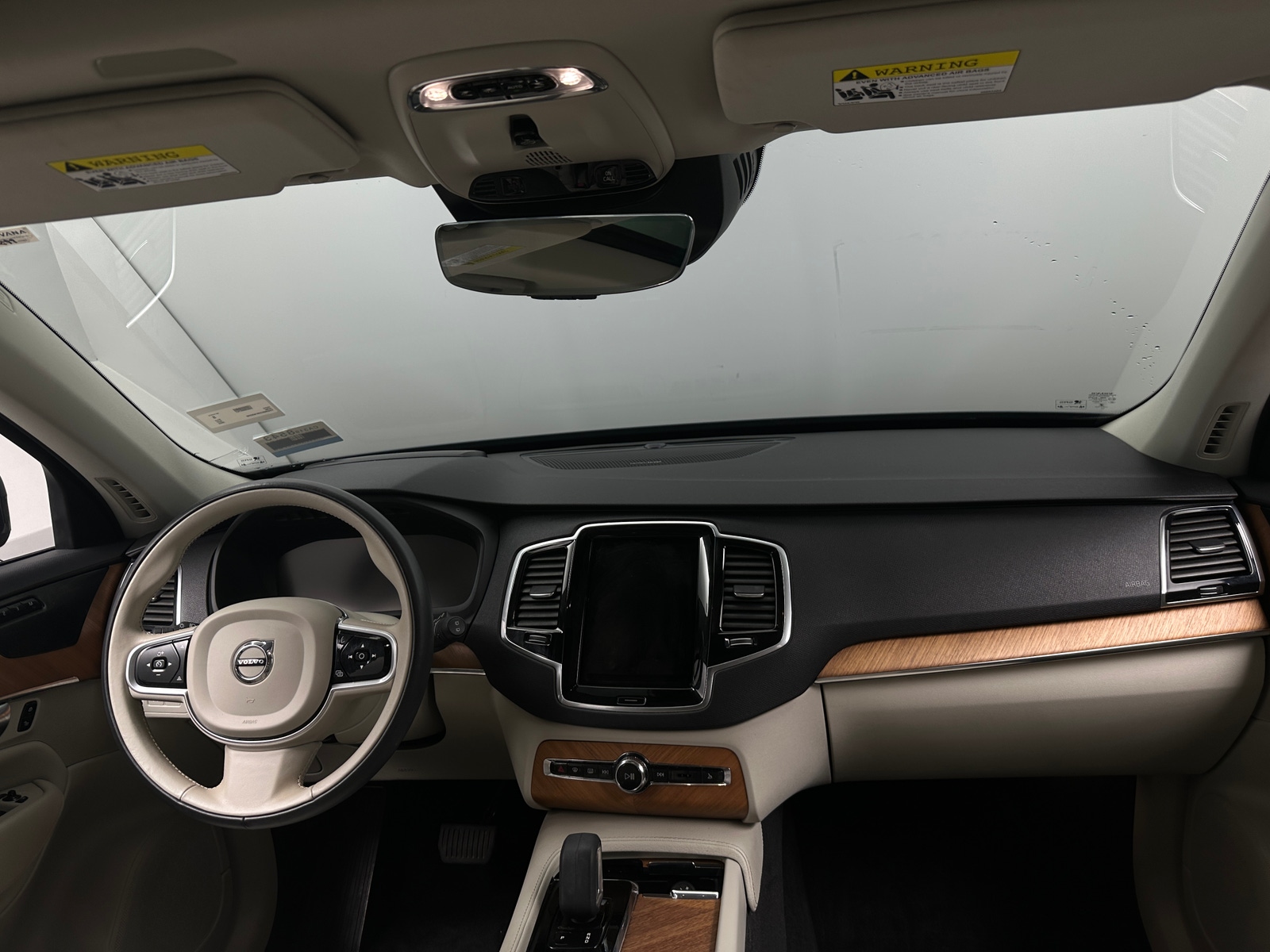 Thumbnail: 2022 Volvo XC90 - 2