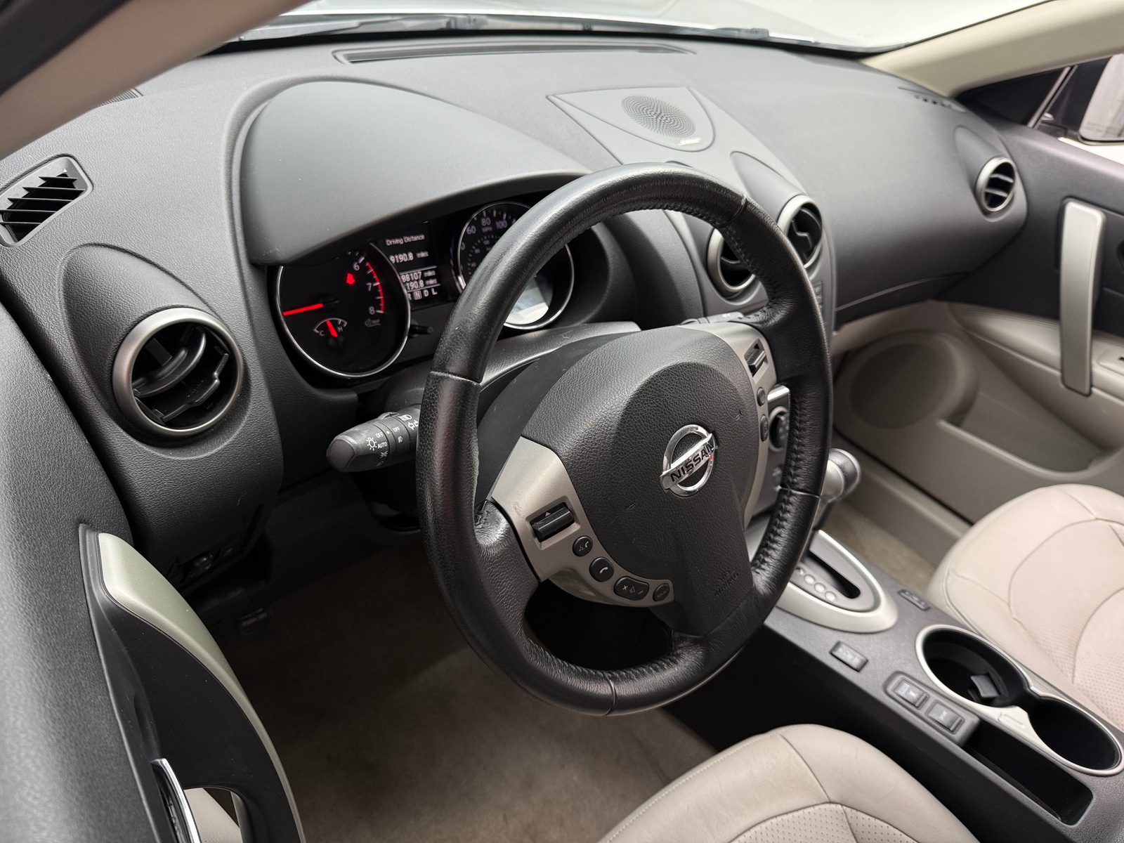 Thumbnail: 2013 Nissan Rogue - 3
