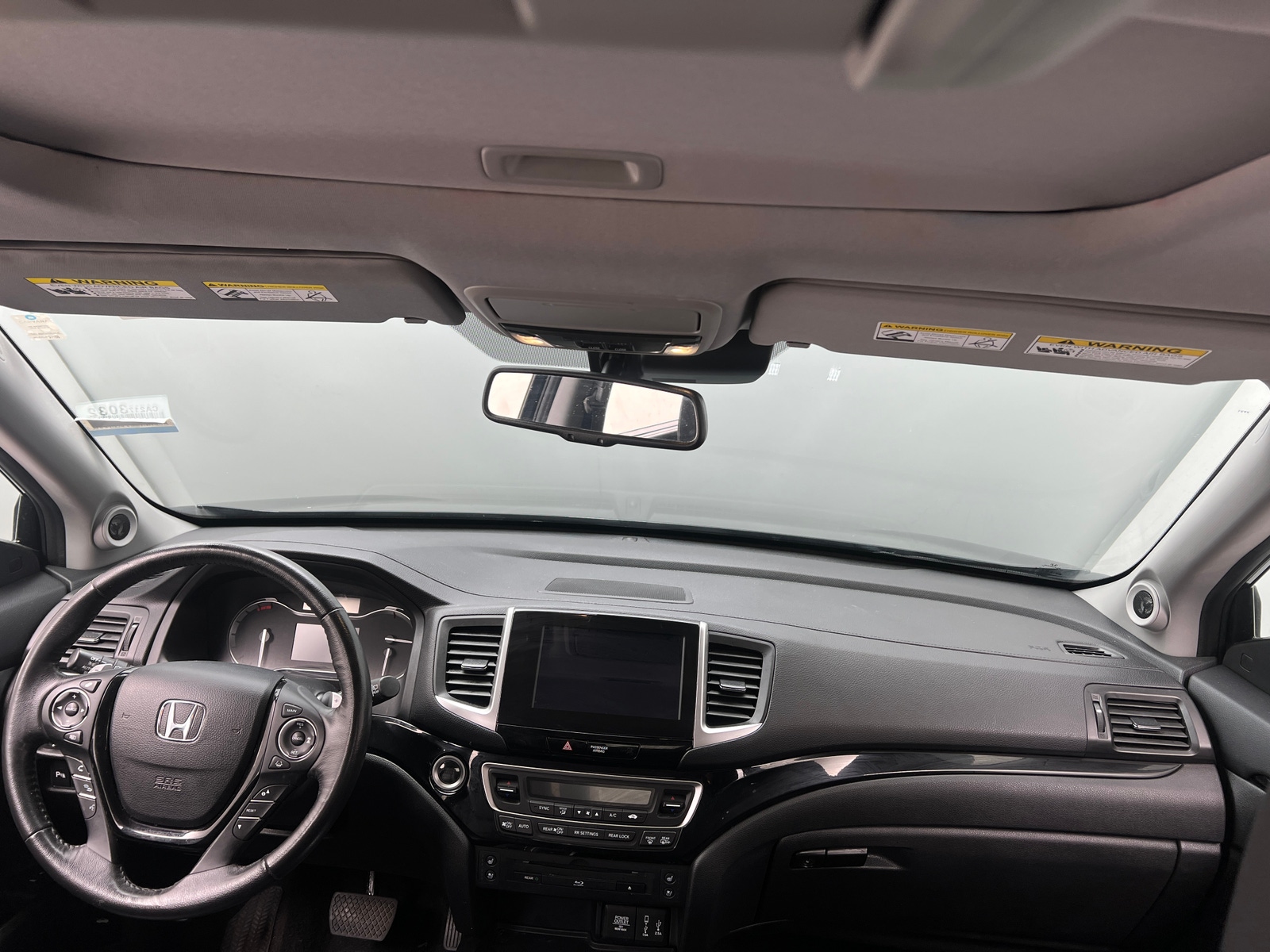Thumbnail: 2018 Honda Pilot - 2