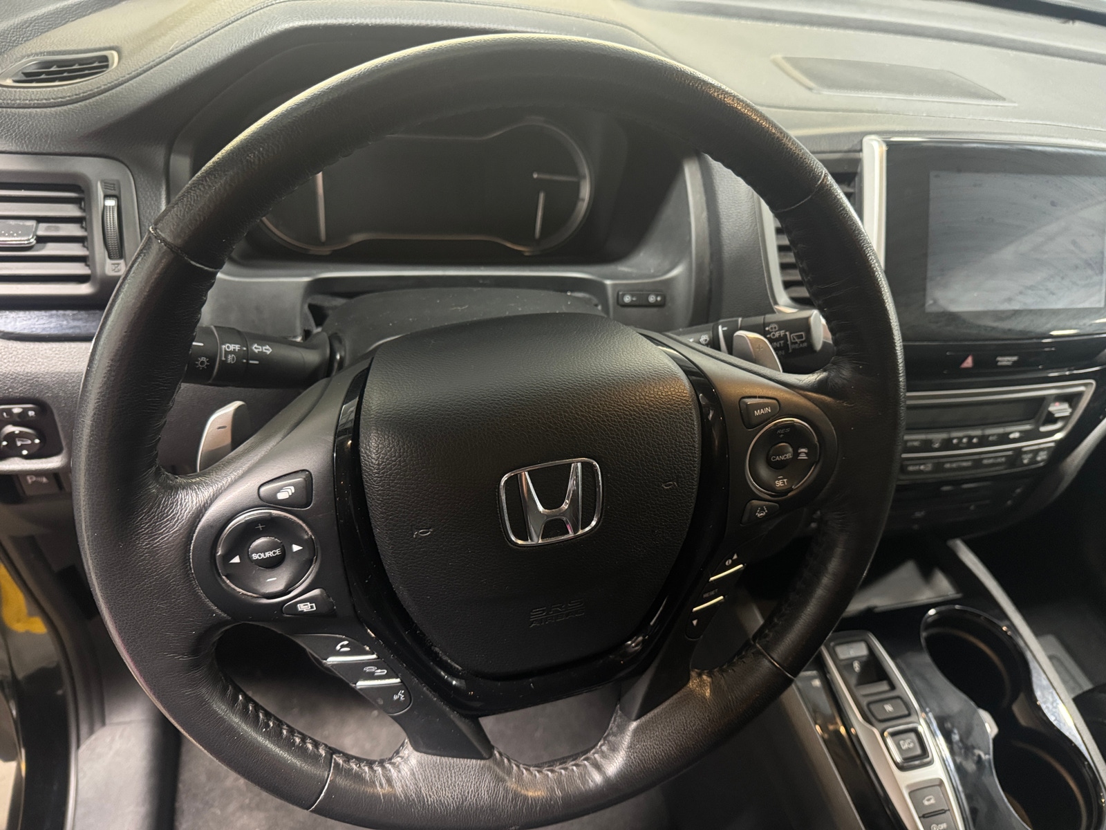 Thumbnail: 2018 Honda Pilot - 4