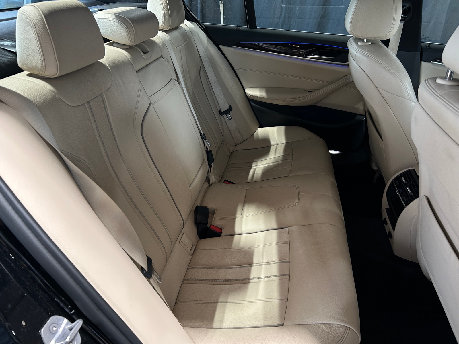 Thumbnail: 2018 BMW 5 Series - 5