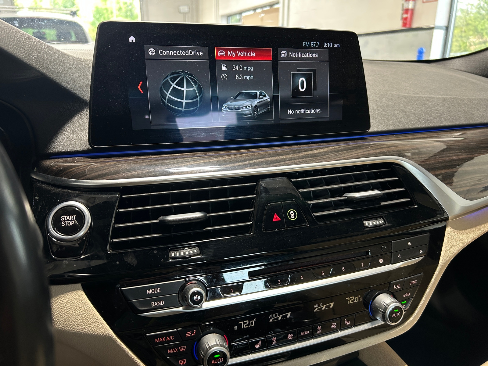 Thumbnail: 2018 BMW 5 Series - 3