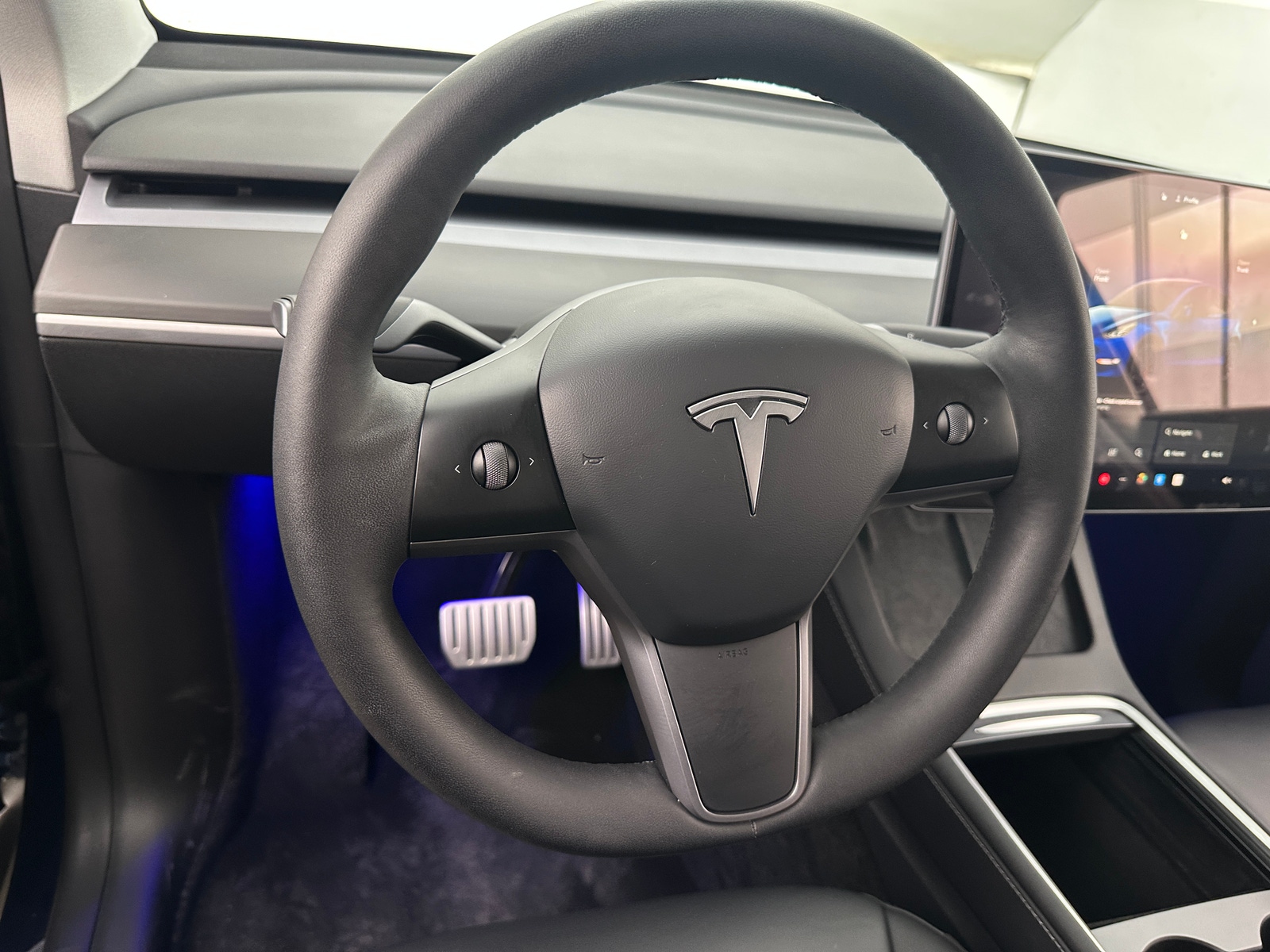 Thumbnail: 2022 Tesla Model Y - 4