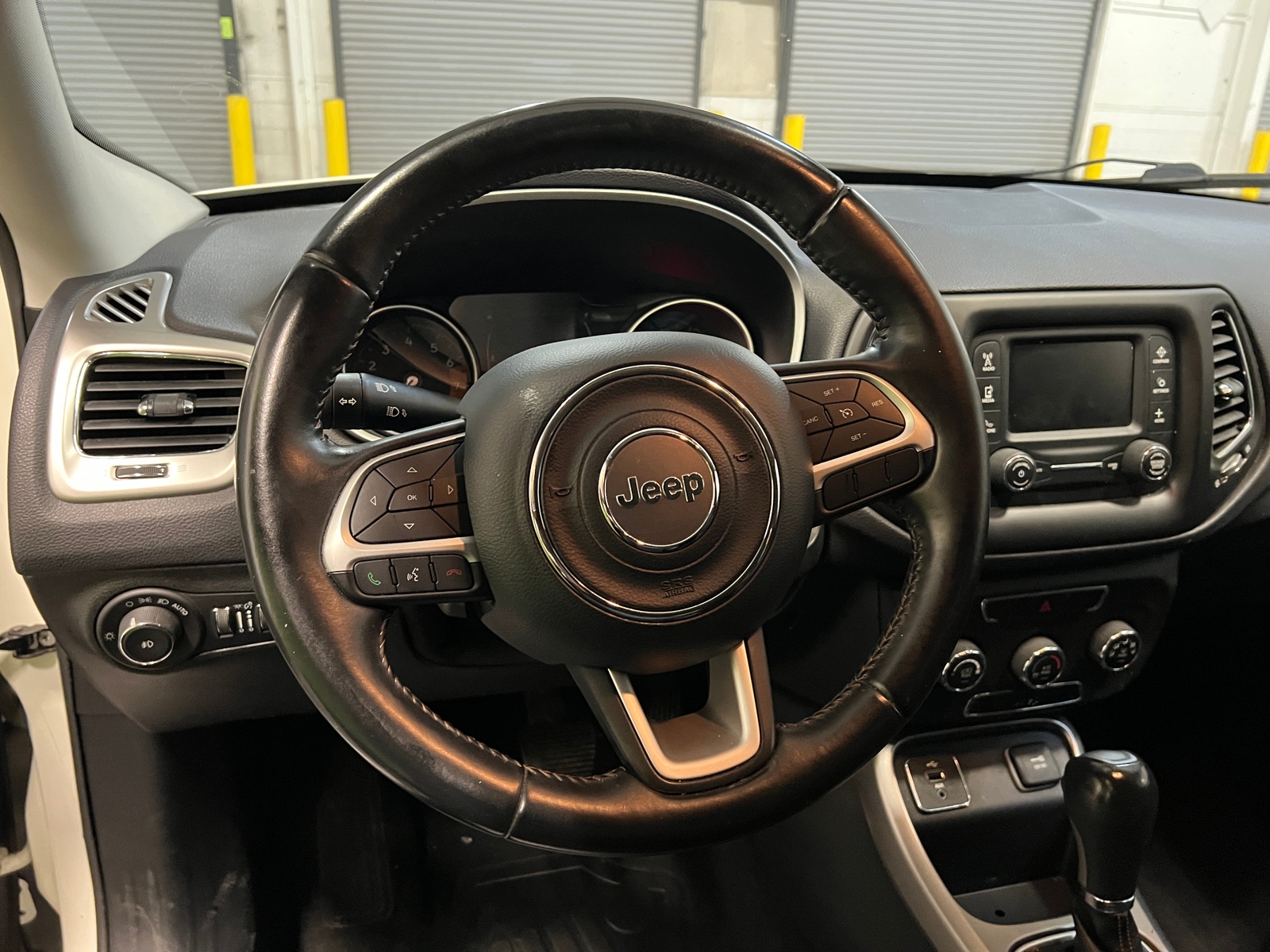 Thumbnail: 2017 Jeep Compass - 5