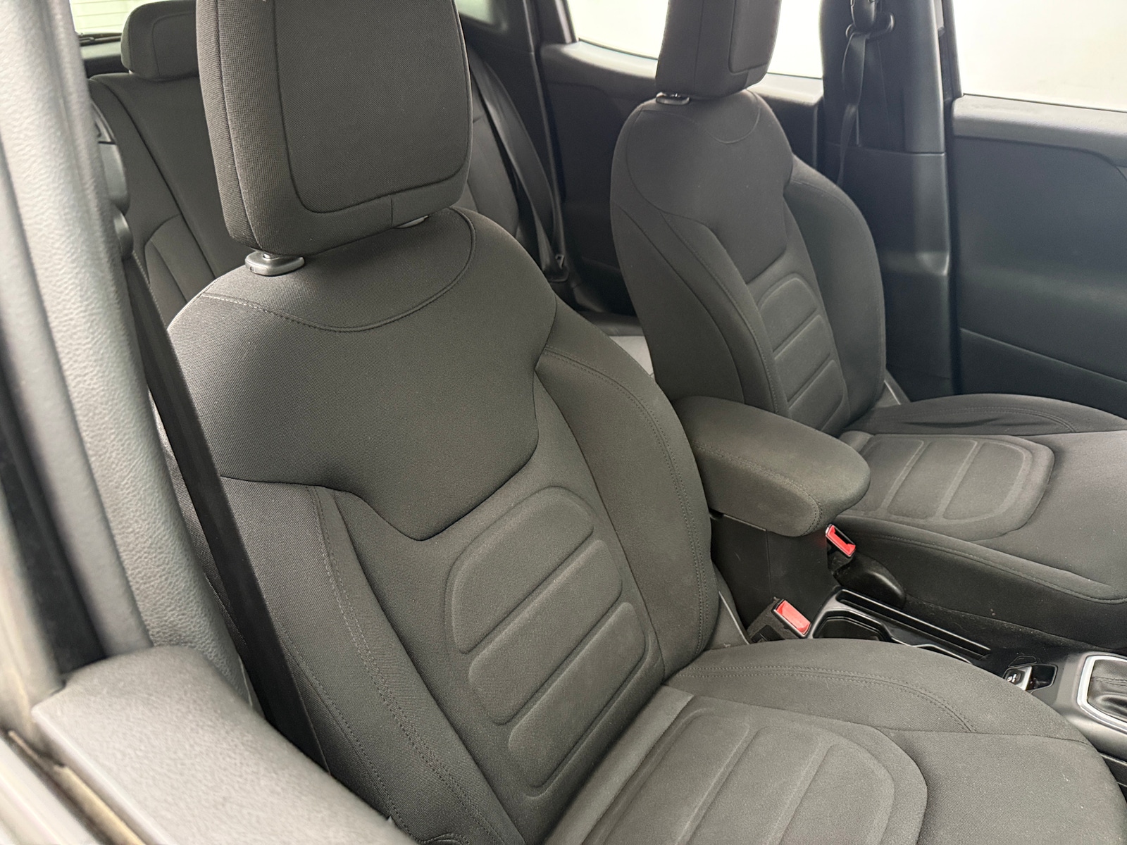 Thumbnail: 2018 Jeep Renegade - 2