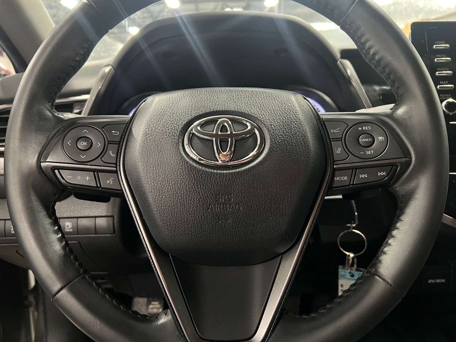 Thumbnail: 2021 Toyota Camry - 5