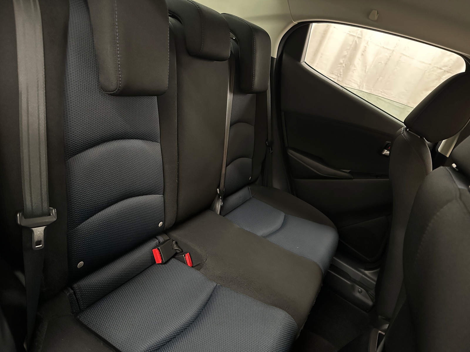 Thumbnail: 2019 Toyota Yaris - 6