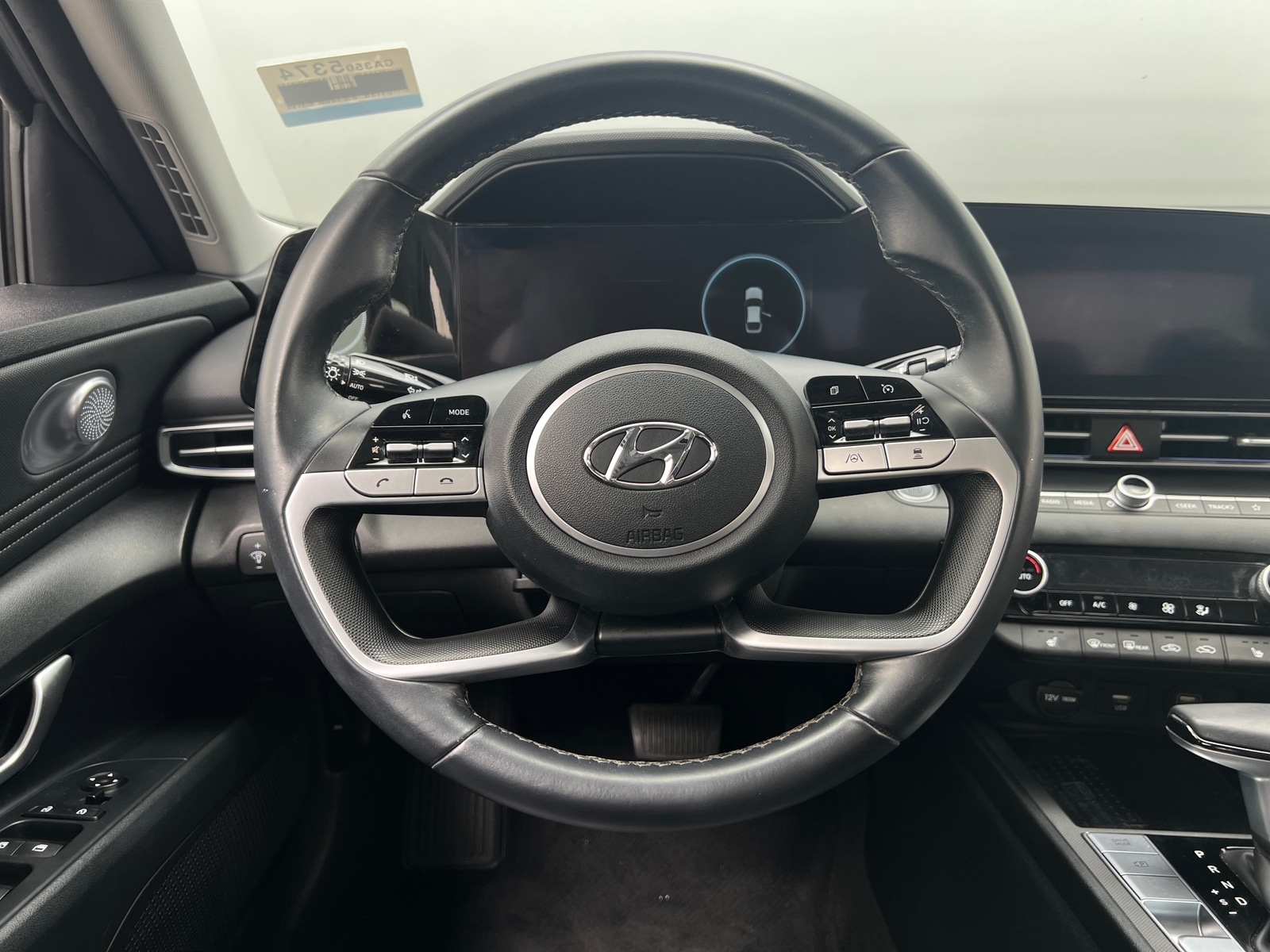 Thumbnail: 2022 Hyundai Elantra - 4