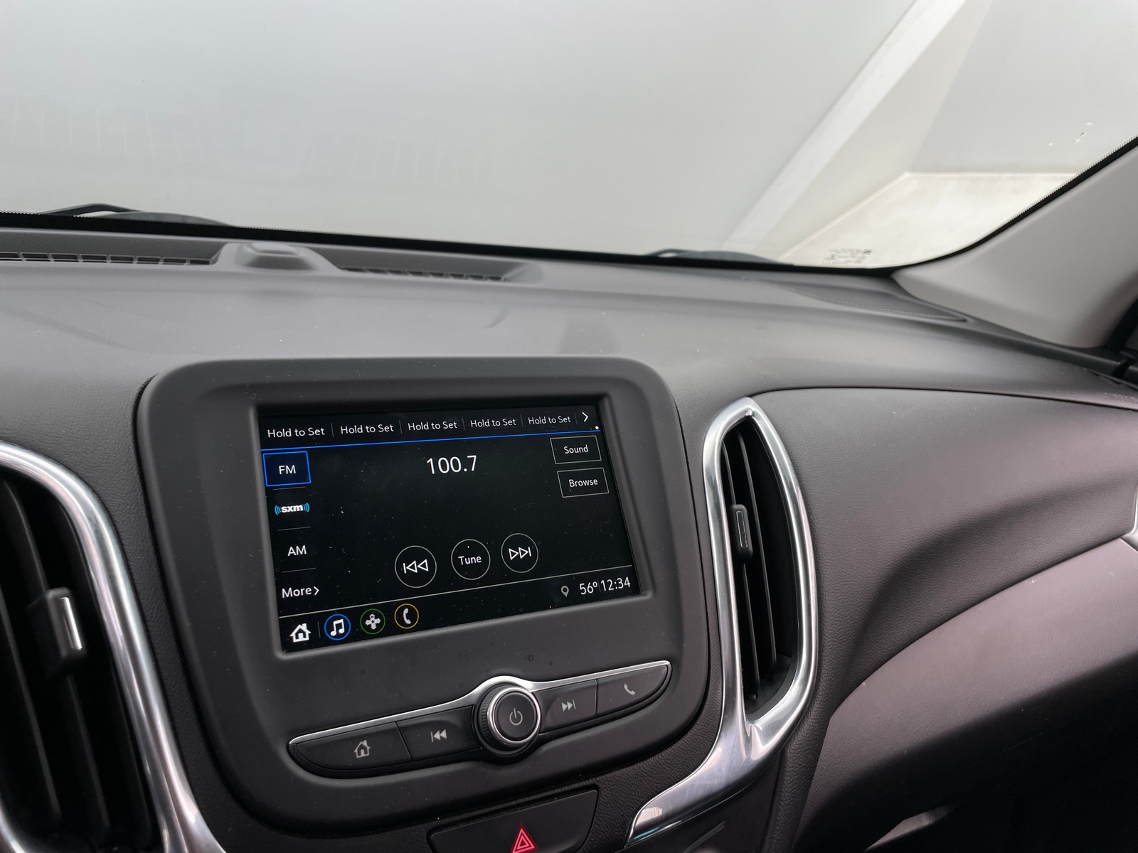 Thumbnail: 2019 Chevrolet Equinox - 4