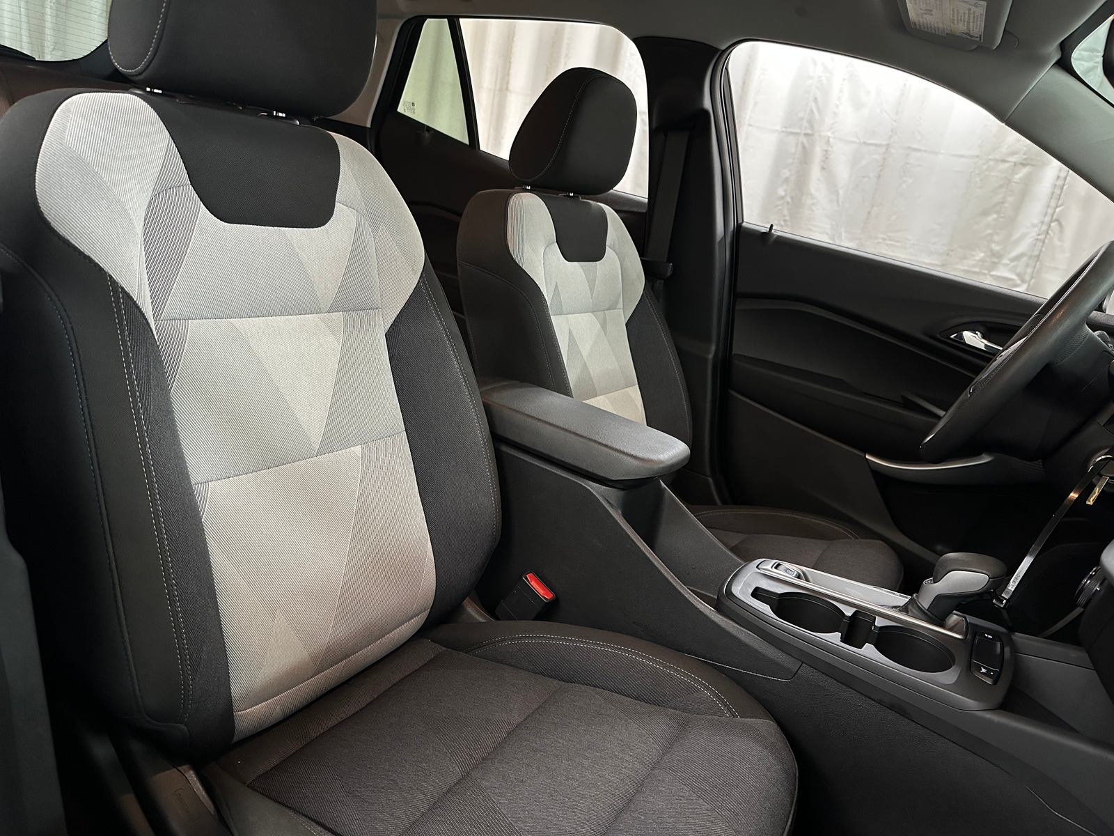Thumbnail: 2024 Chevrolet Trax - 2