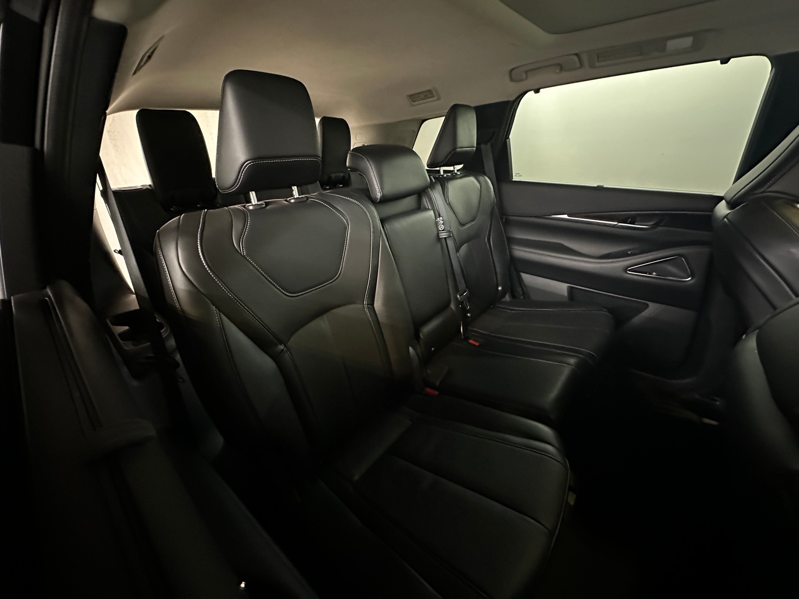 Thumbnail: 2022 INFINITI QX60 - 5