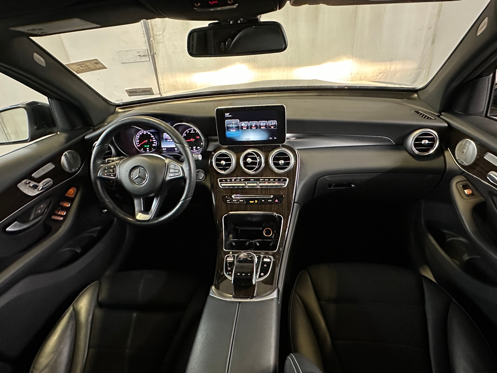 Thumbnail: 2017 Mercedes-Benz GLC - 2