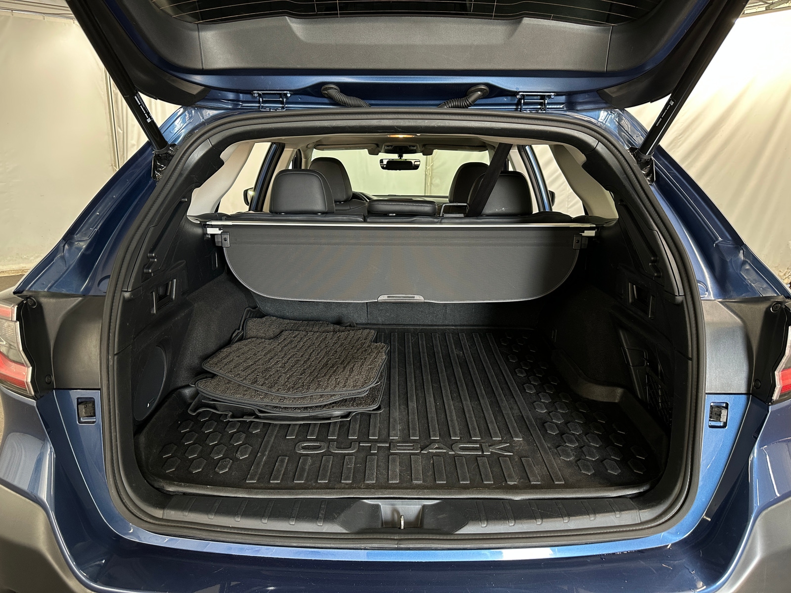 Thumbnail: 2022 Subaru Outback - 6