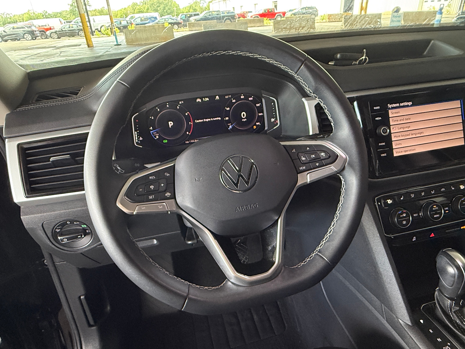 Thumbnail: 2023 Volkswagen Atlas - 4