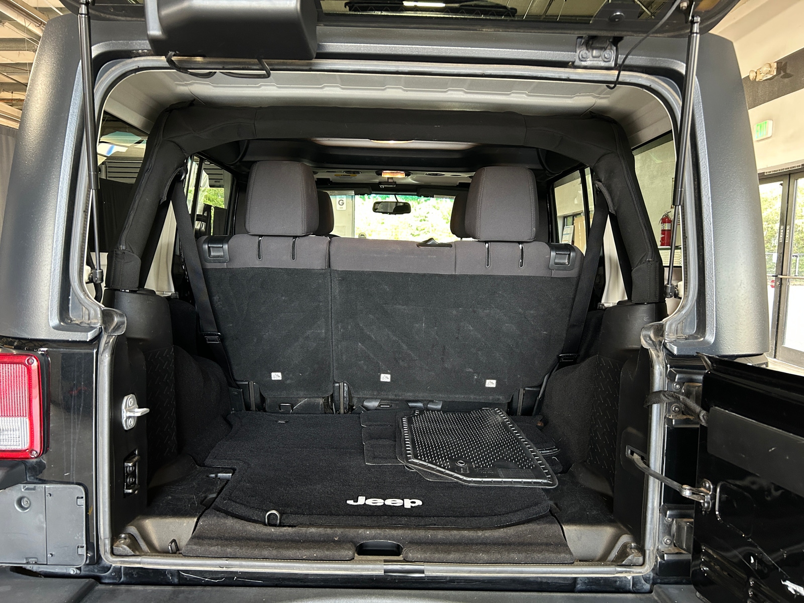 Thumbnail: 2013 Jeep Wrangler - 7