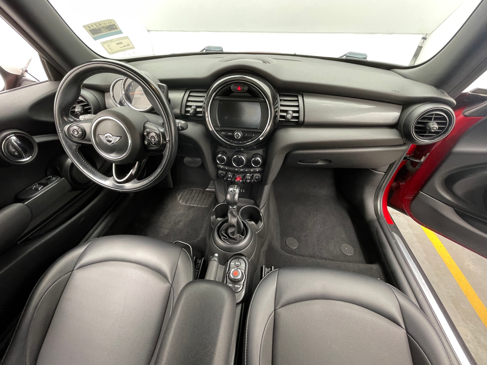 Thumbnail: 2018 MINI Cooper Hardtop - 2